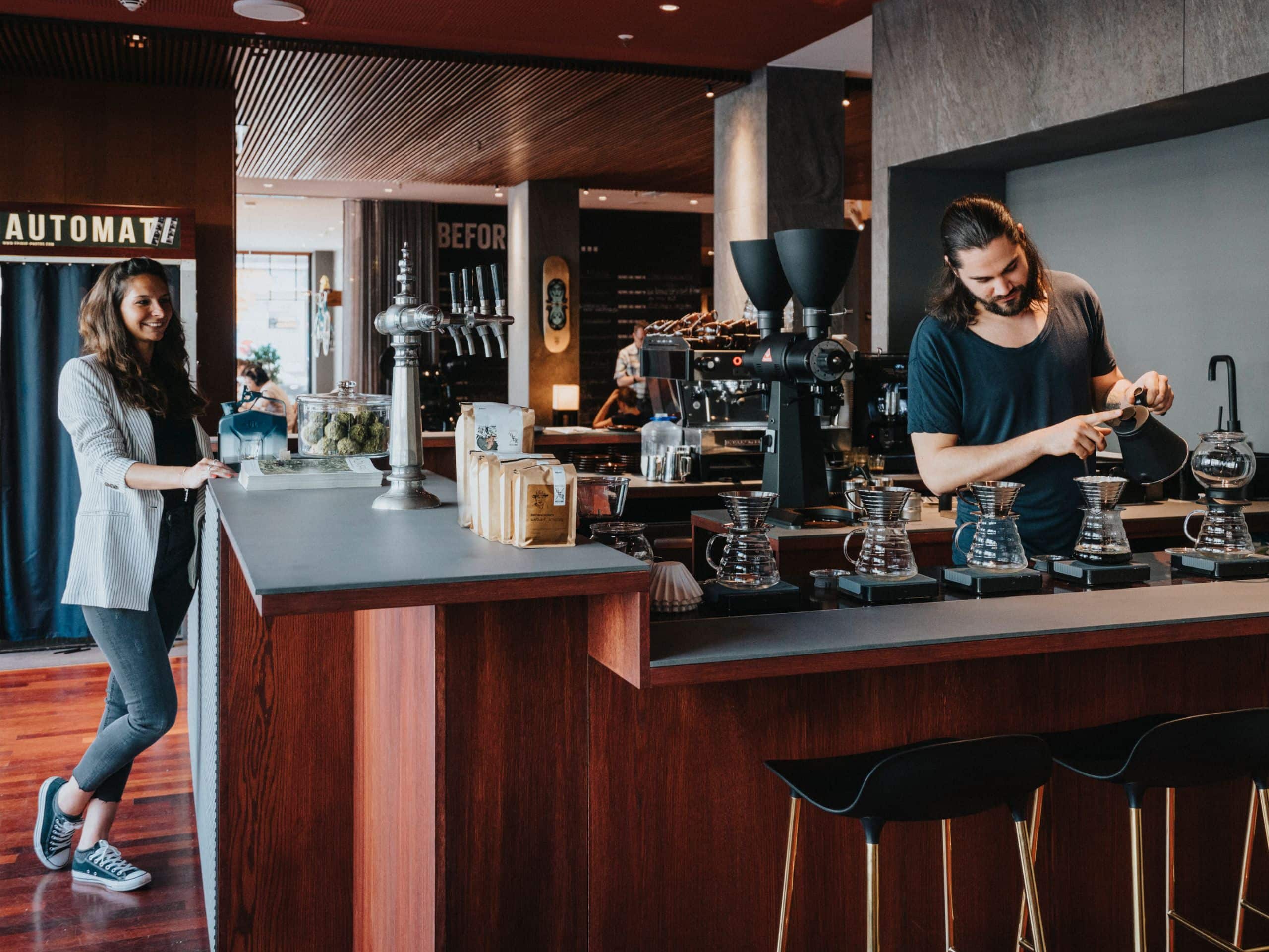 me and all hotel düsseldorf Coffee Shop