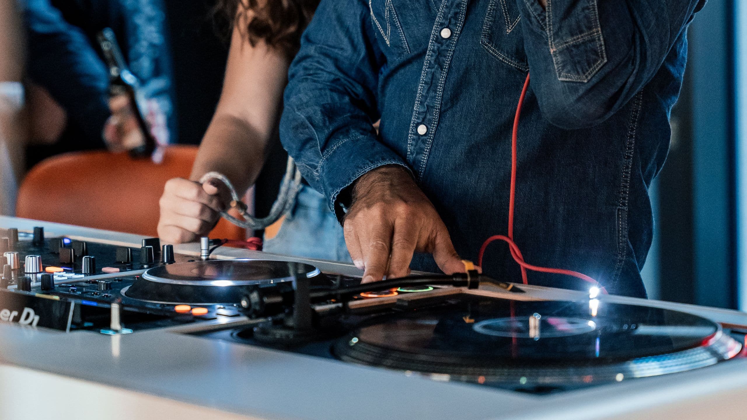 me and all hotel hannover DJ