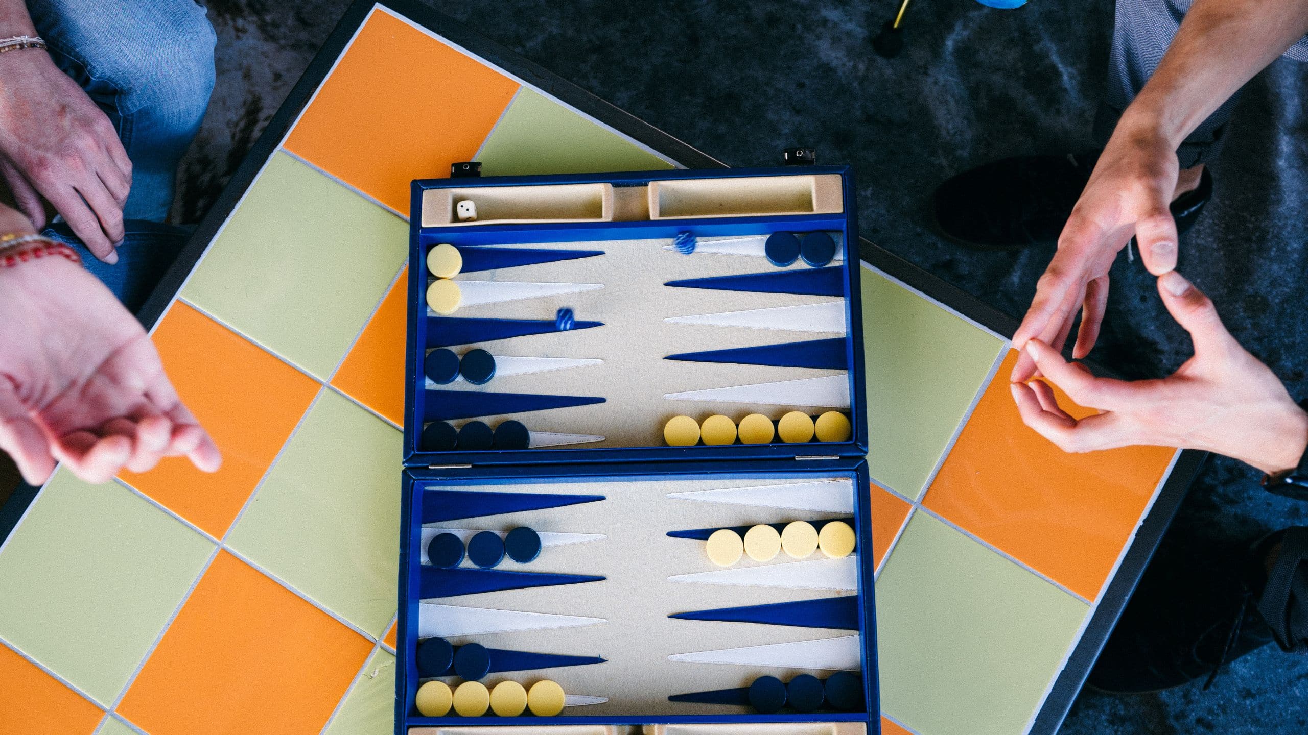 me and all hotel ulm Backgammon