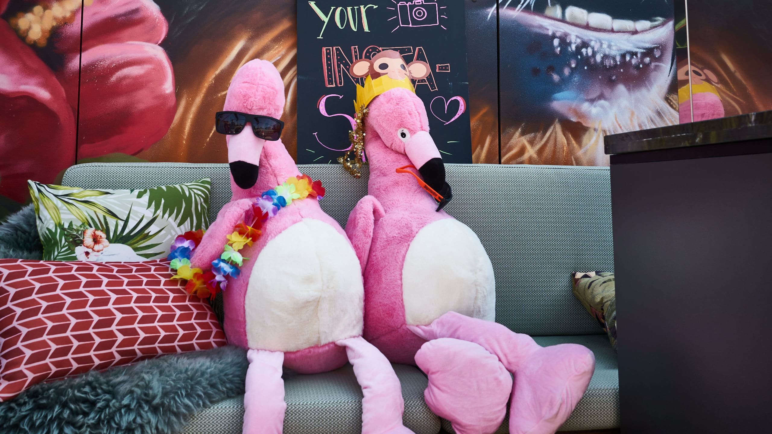 me and all hotel ulm Flamingos