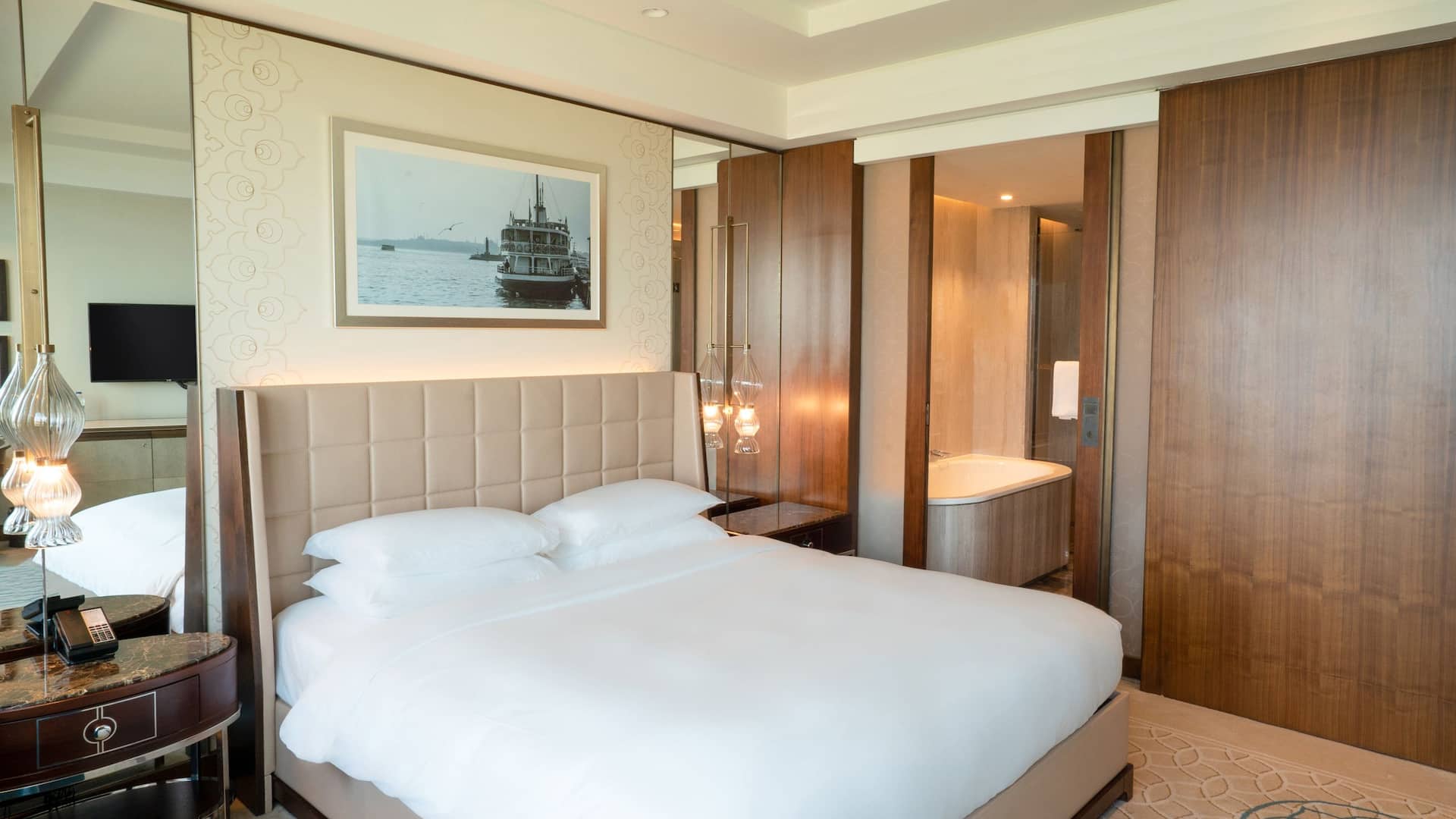 Hyatt Regency Istanbul Ataköy King Bed With Sea View Bedroom
