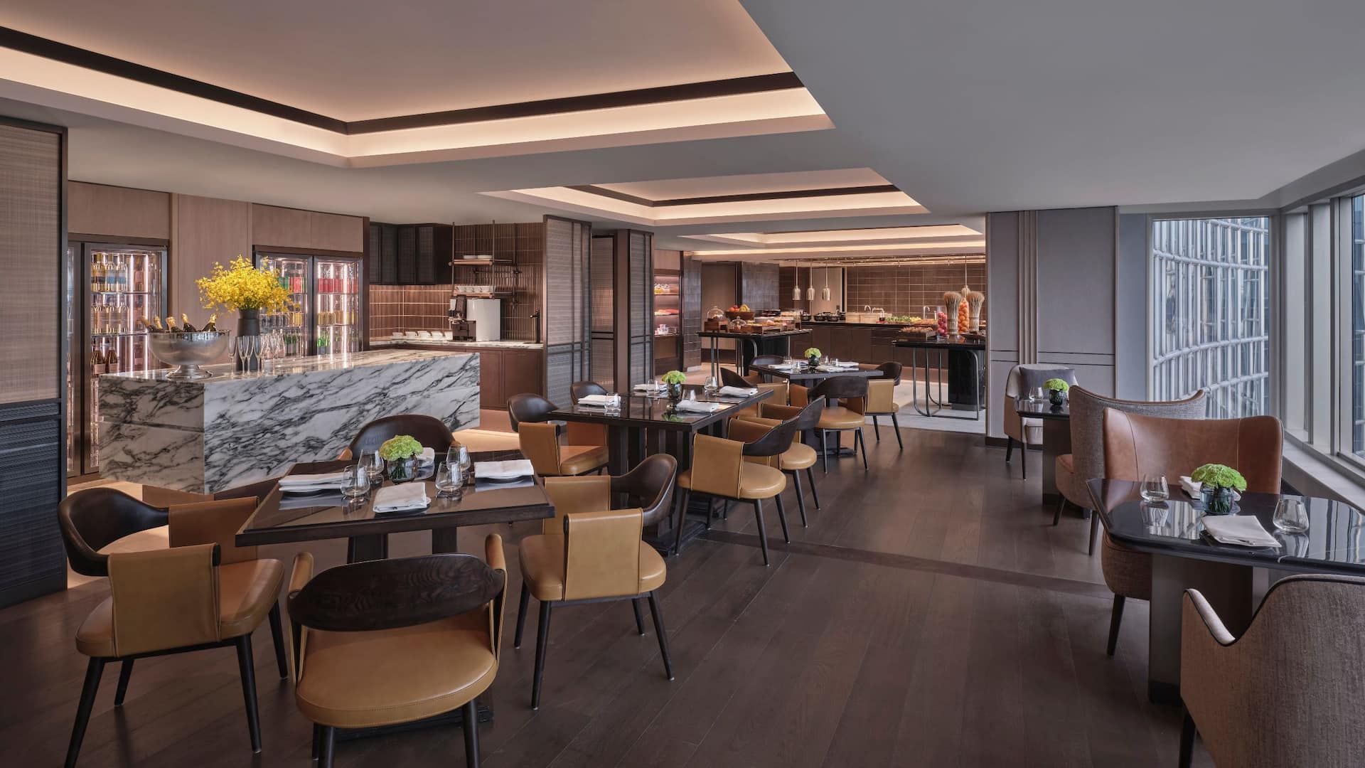 Grand Hyatt Beijing Grand Club Lounge South Two