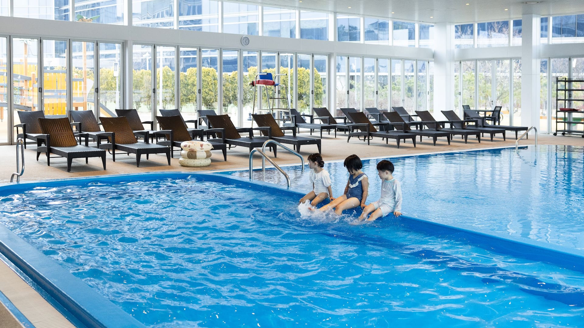 Grand Hyatt Incheon Children Sitting Inside Pool