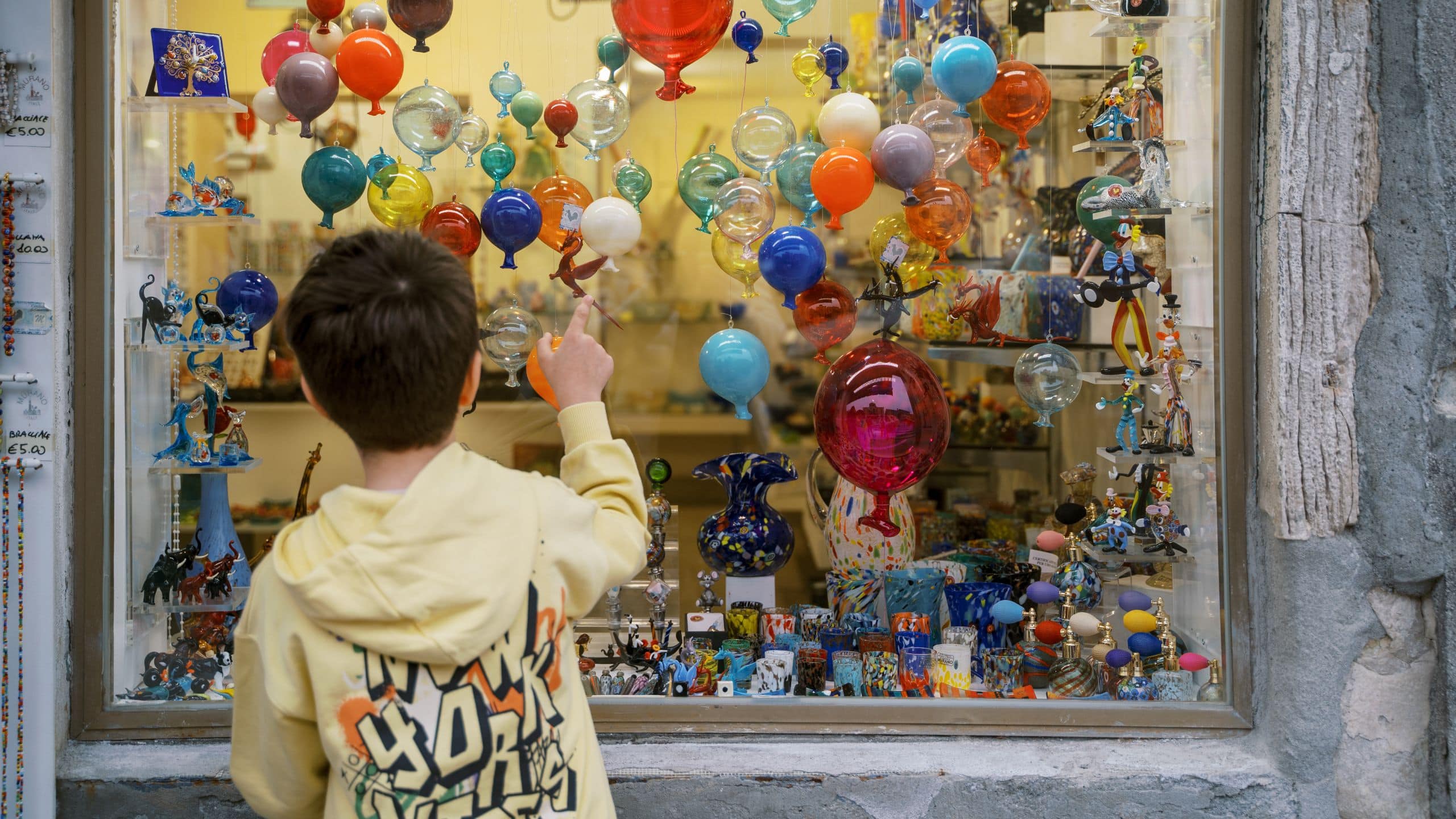 Hyatt Centric Murano Venice Kid Looking Glass Shop