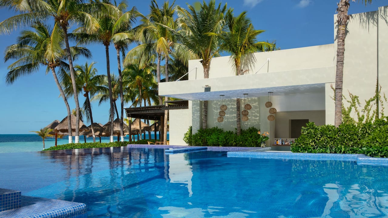 Dreams Sands Cancun Pool