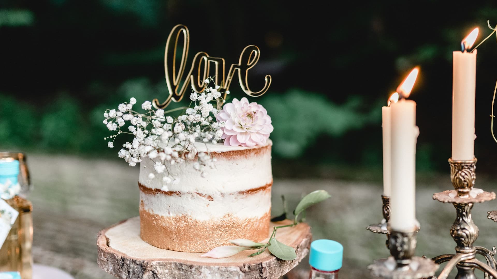 Hyatt Regency Sonoma Wine Country Wedding Cake Detail