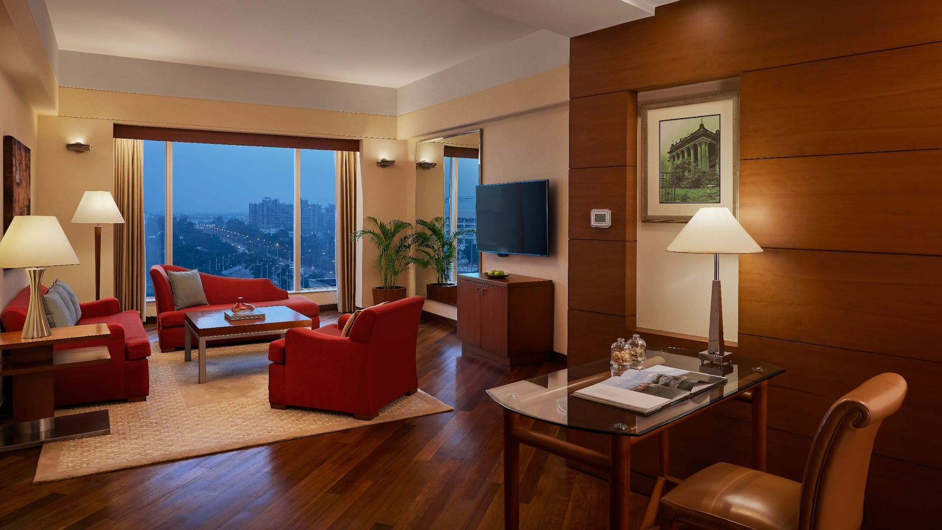 Hyatt Regency Kolkata Regency King Suite Living Area
