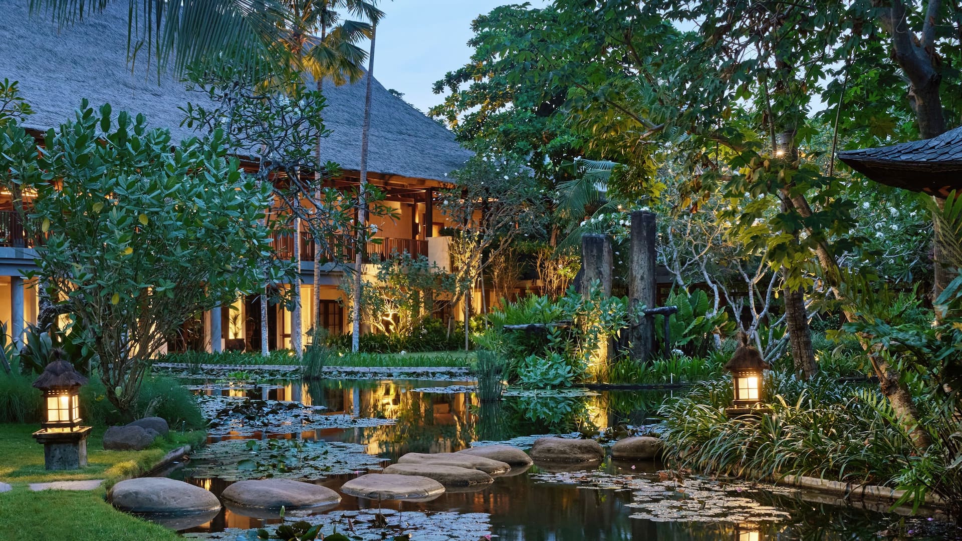 Hyatt Regency Bali Omang Omang Pond Stepping Stones Lobby