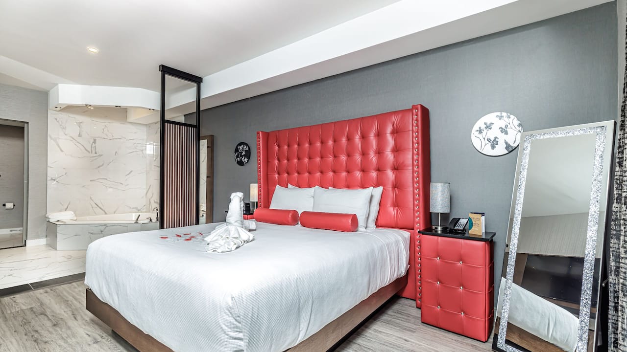 Suite Bedroom King Bed