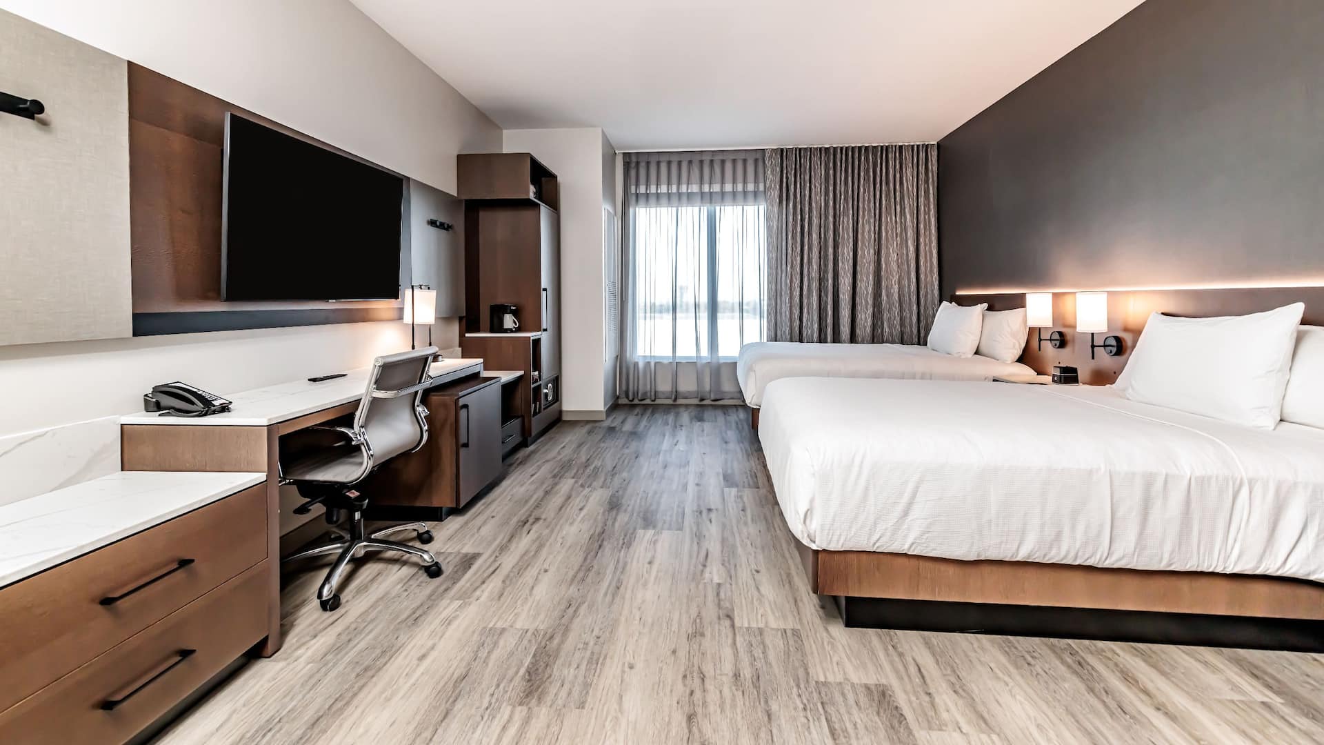 Hotel Photos | Hyatt Place Toronto / Brampton