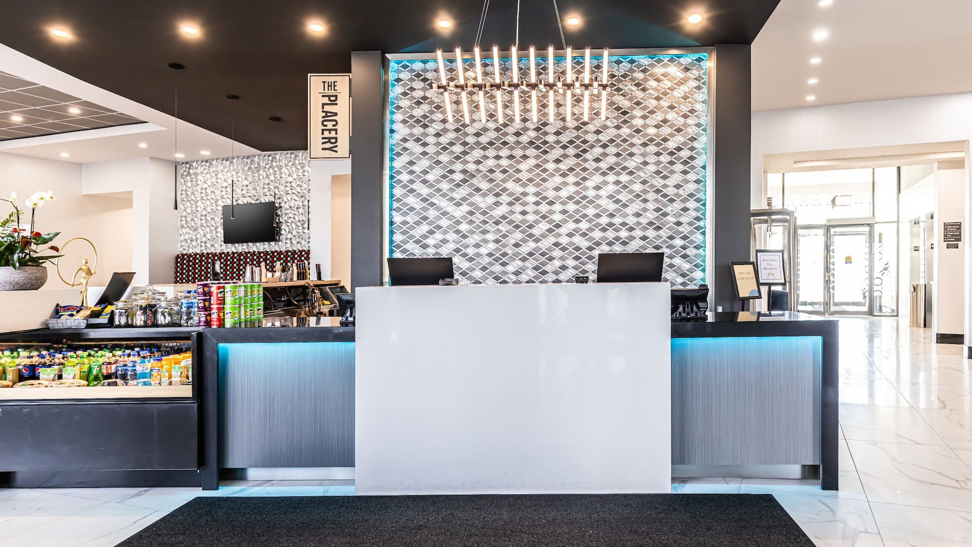 Hyatt Place Toronto / Brampton Lobby Front Desk