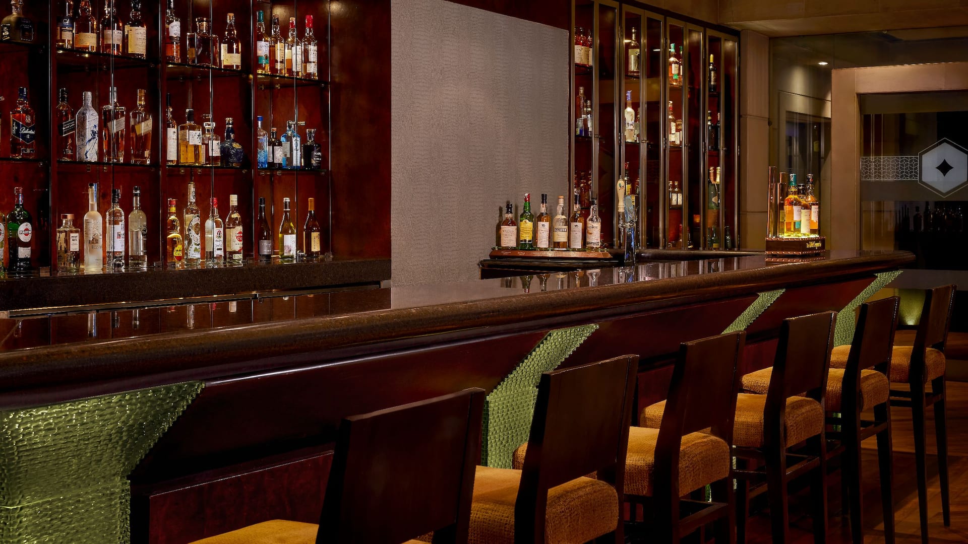 Hyatt Regency Kolkata Bar Counter Stools