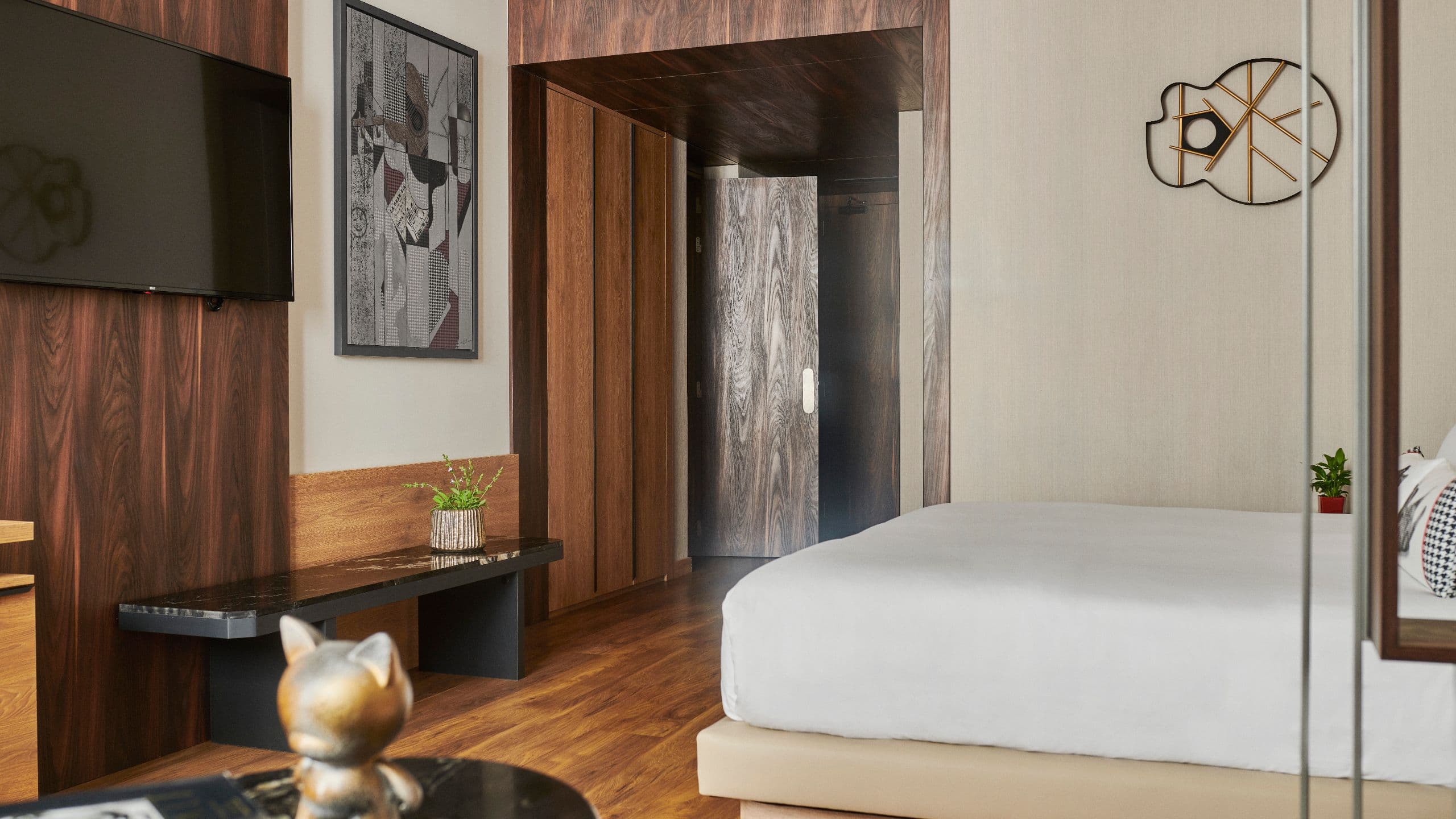 第 2，共 5 Hyatt Centric Gran Via Madrid Family Suite Bedroom Detail