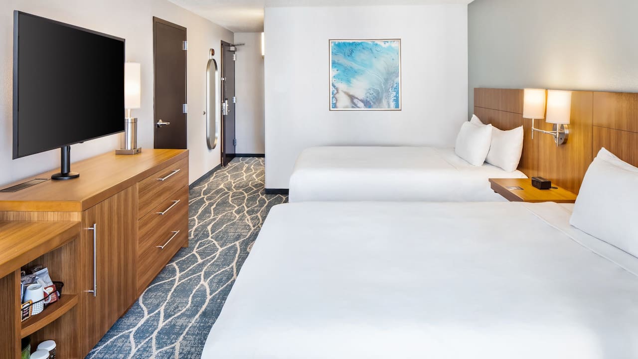 Standard Ocean View | Two Queen Beds w/ Sofa Bed