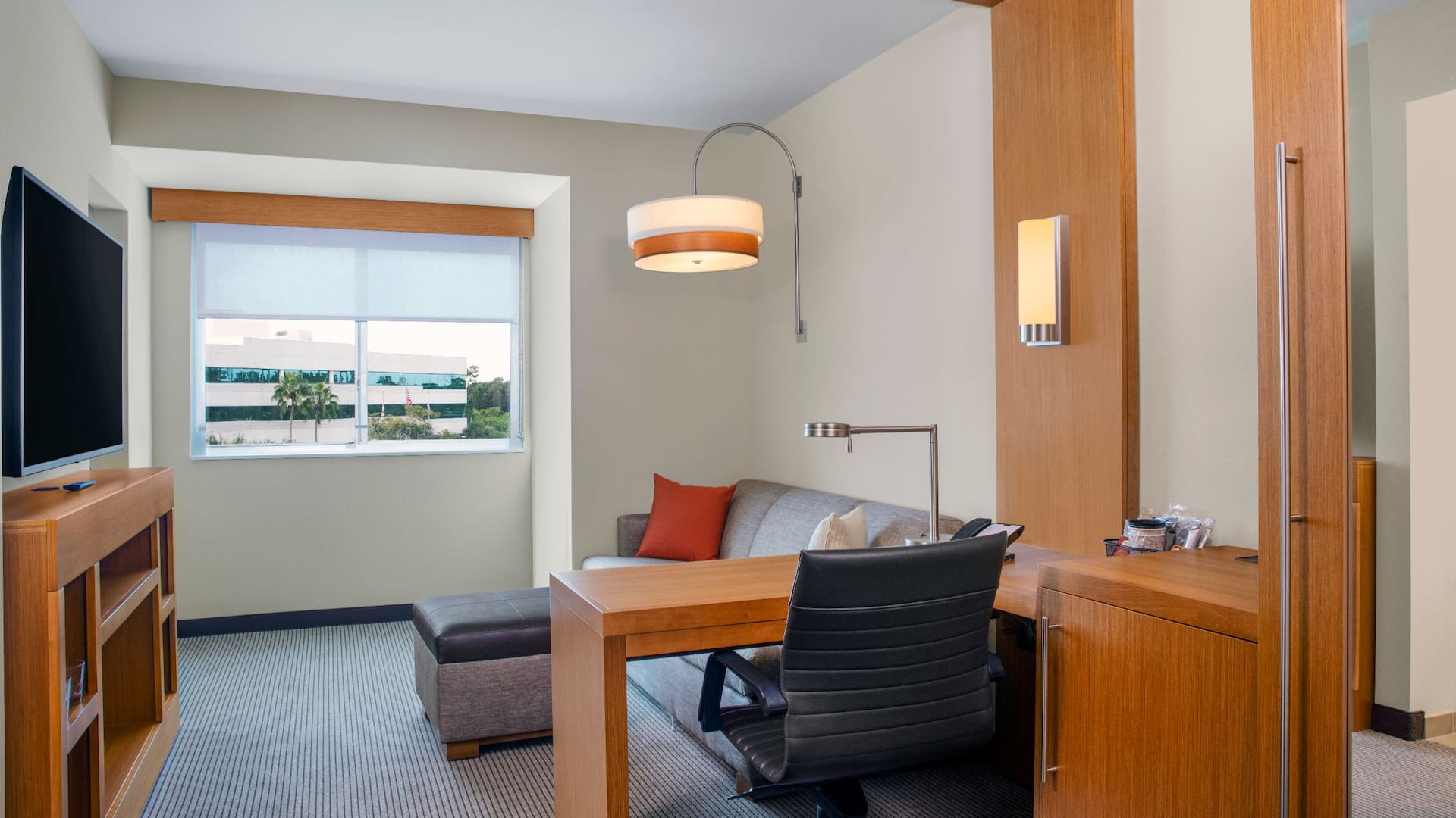 Hyatt Place Titusville / Kennedy Space Center Guestroom Living Area Seating