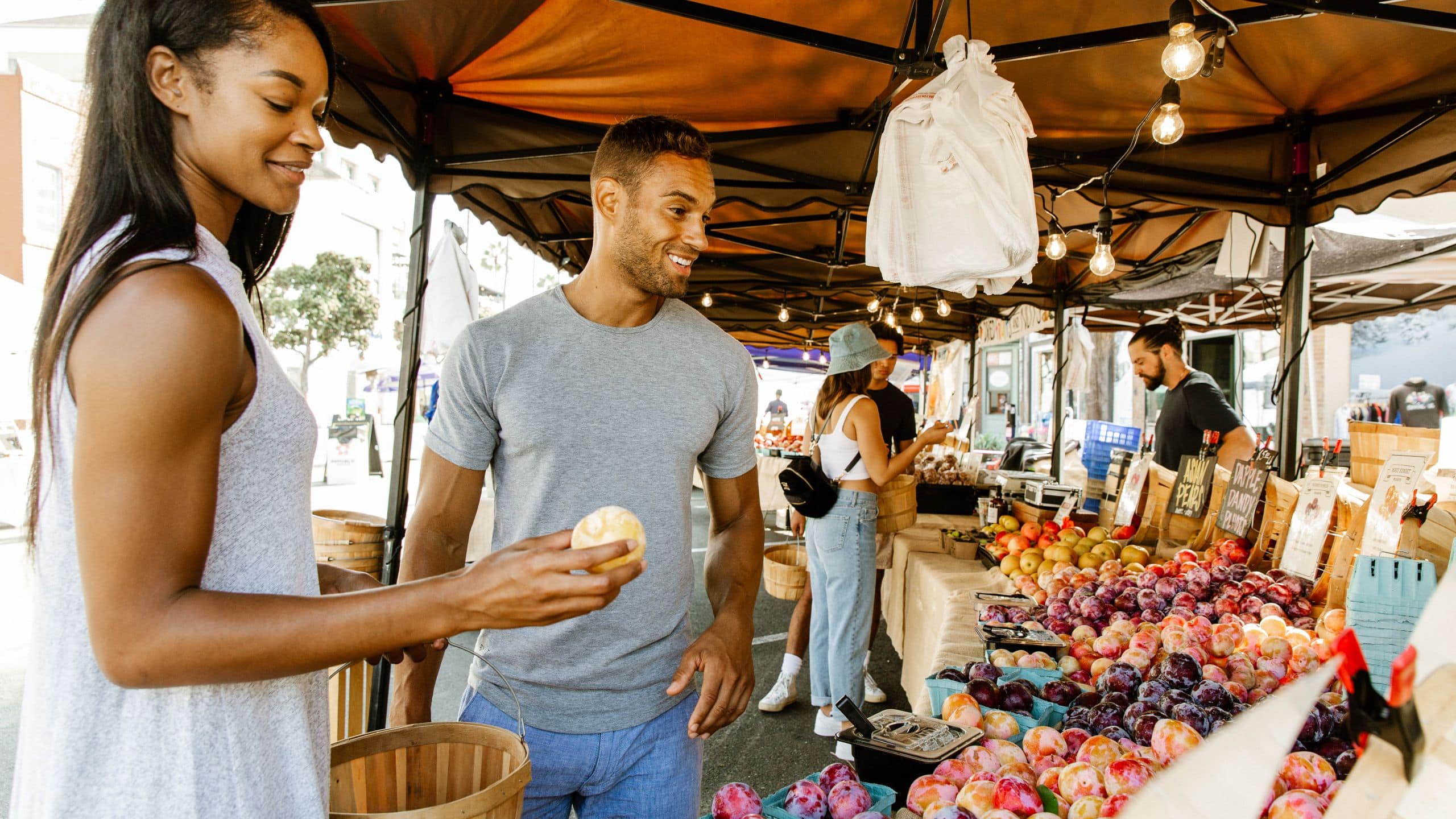 Hyatt Regency Huntington Beach Resort and Spa Farmers Market Couple