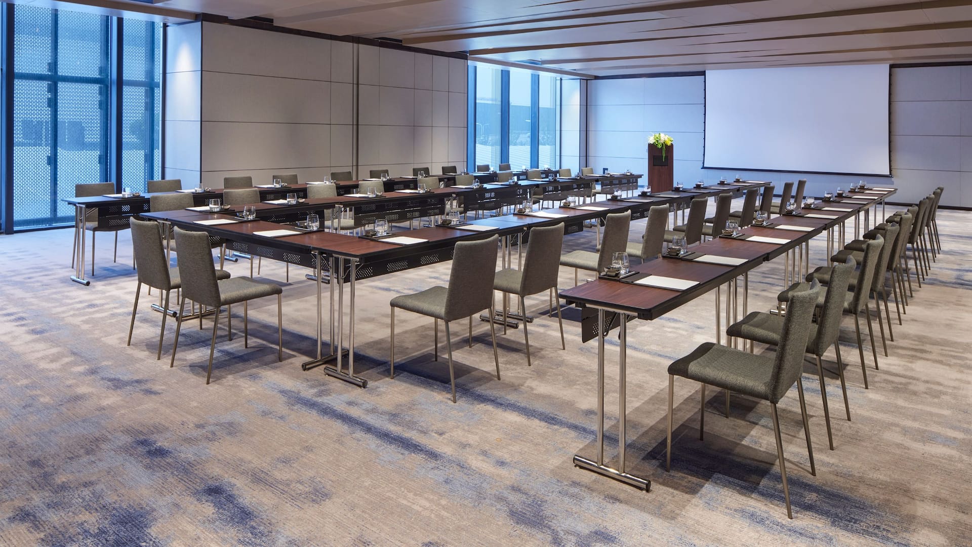 Hyatt Regency Hangzhou International Airport Events Ushape