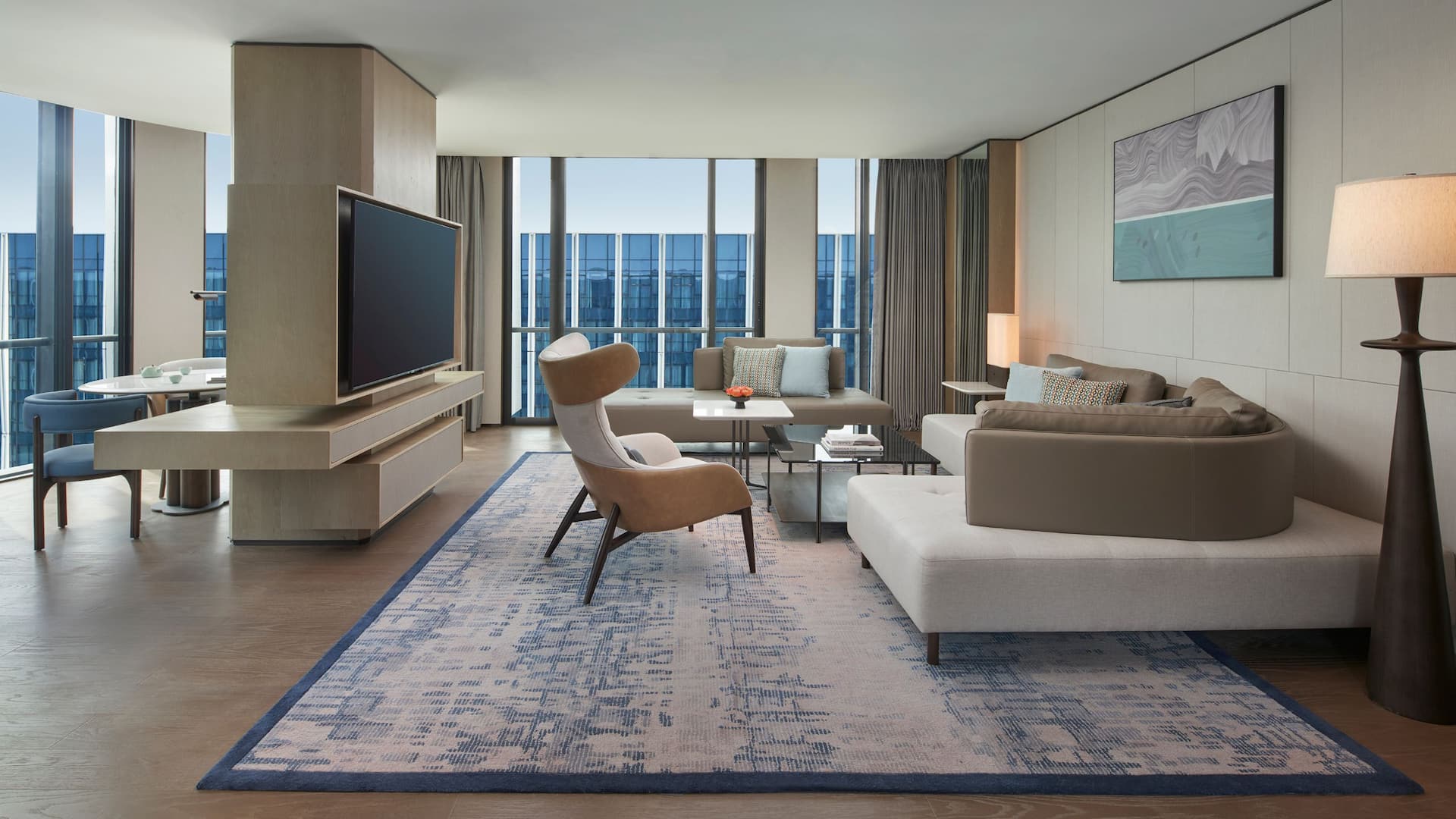 Hyatt Regency Hangzhou International Airport Executive Suite Livingroom