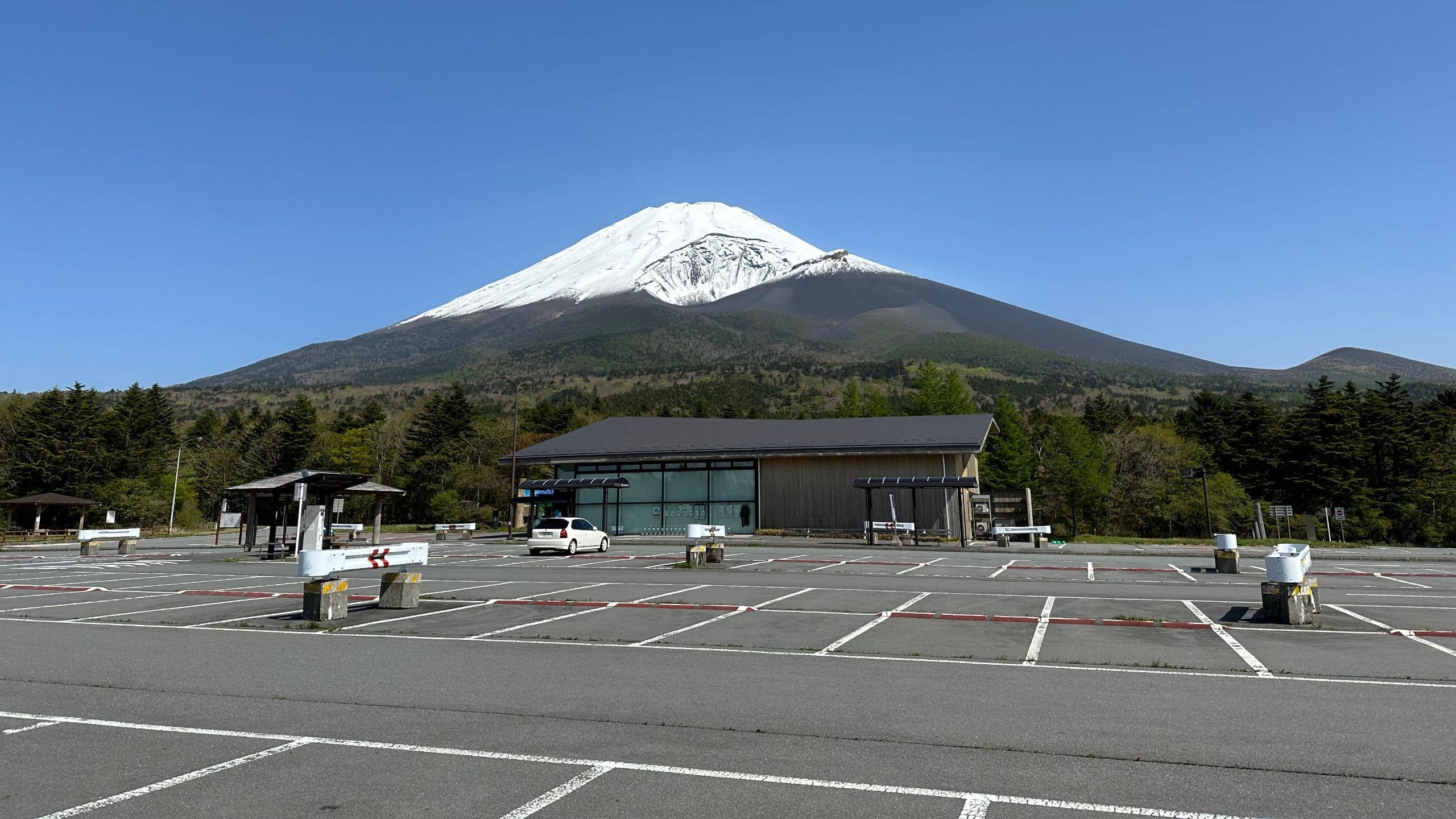 Fuji Speedway Hotel Mizugatsuka Park Parking Mount Fuji