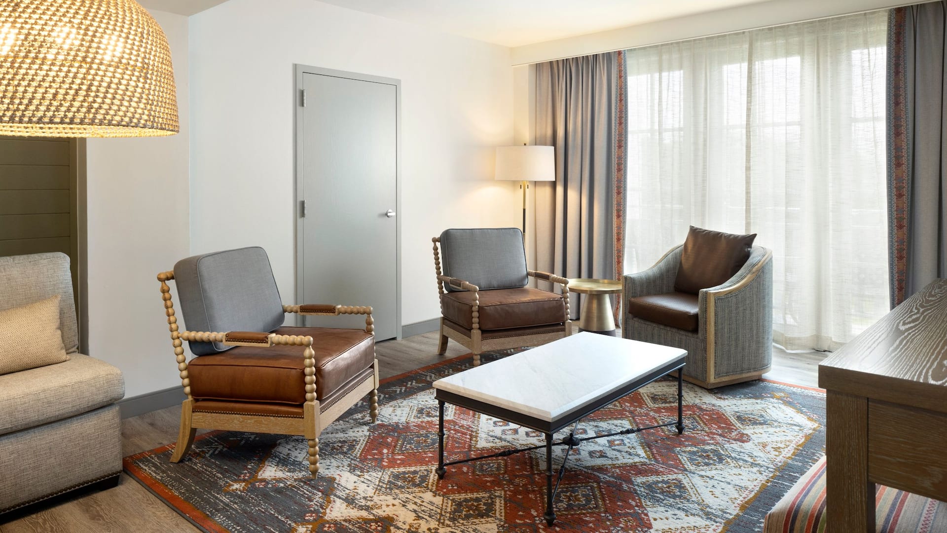 3/6 Hyatt Regency Hill Country Resort and Spa Hill Country Suite Balcony Sheers