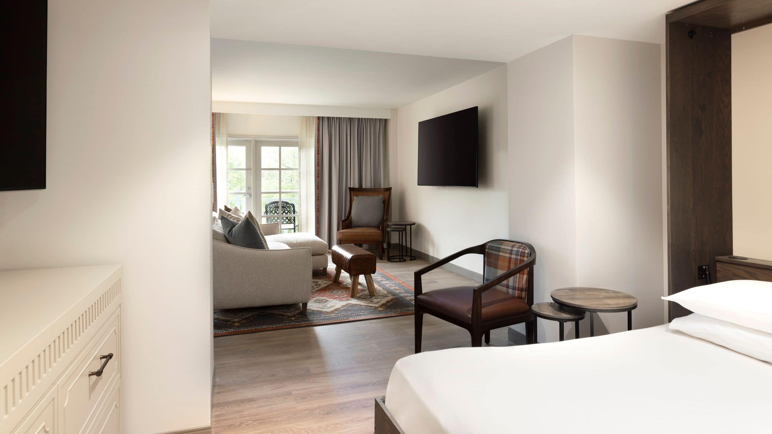 Hyatt Regency Hill Country Resort and Spa Vip Suite Murphy Bed