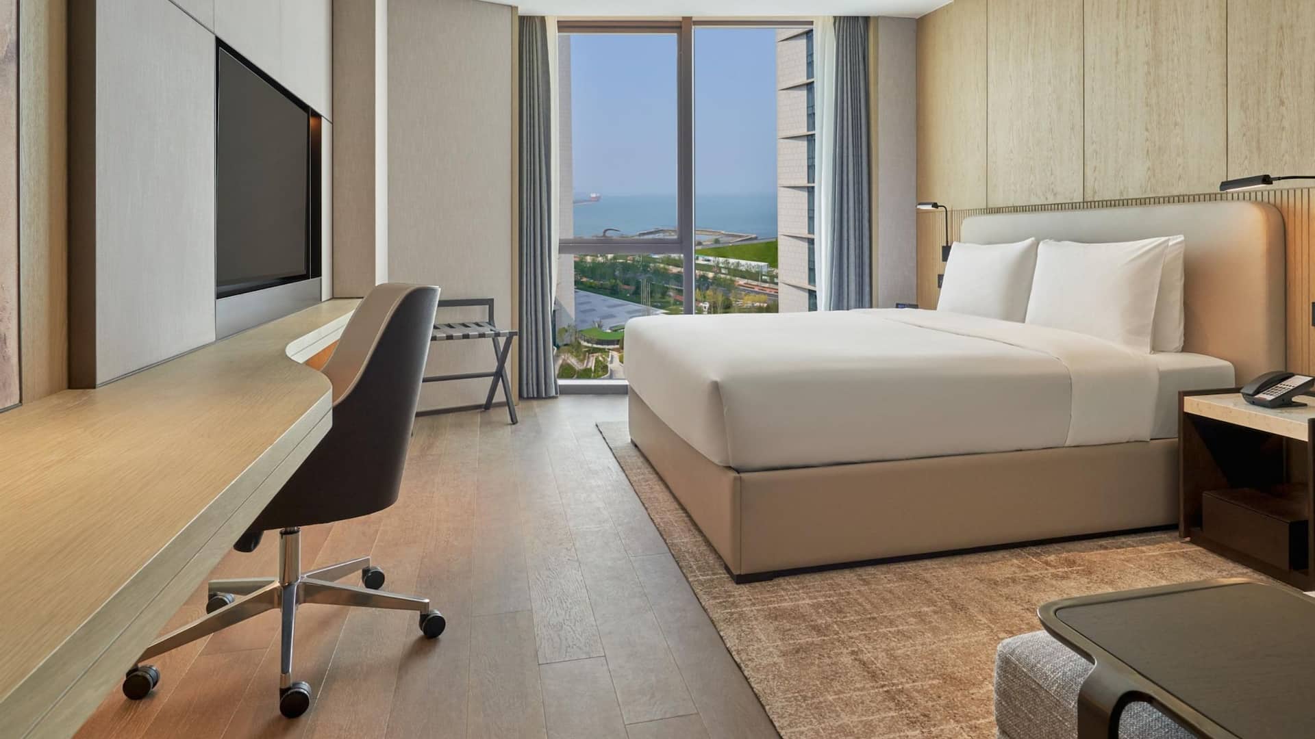 第 1，共 3 Hyatt Place Yantai Development Zone King Bed Studio with Kitchen