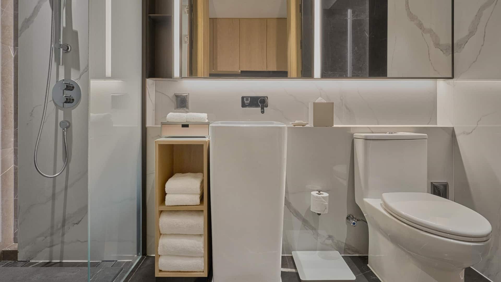 第 3，共 3 Hyatt Place Yantai Development Zone King Bed Studio Bathroom