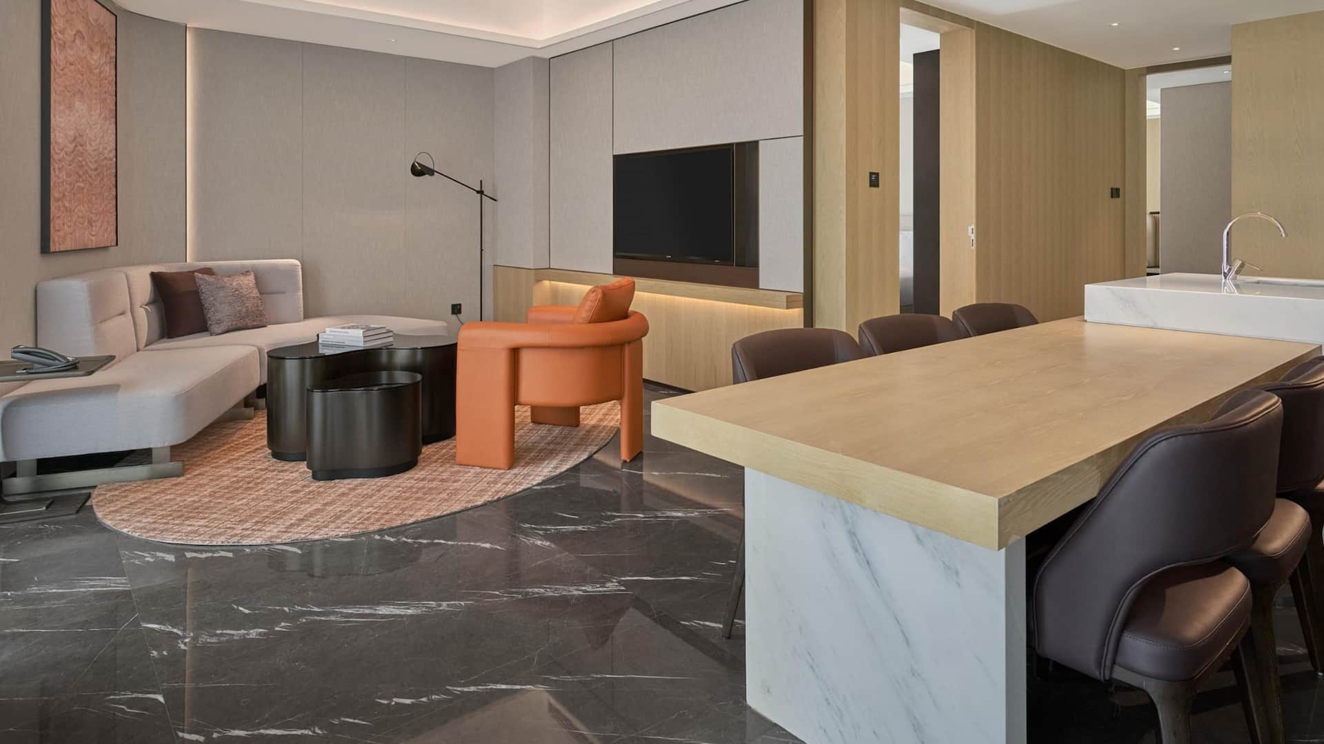 Hyatt Place Yantai Development Zone Two Bedroom Kitchen Suite King Beds Room