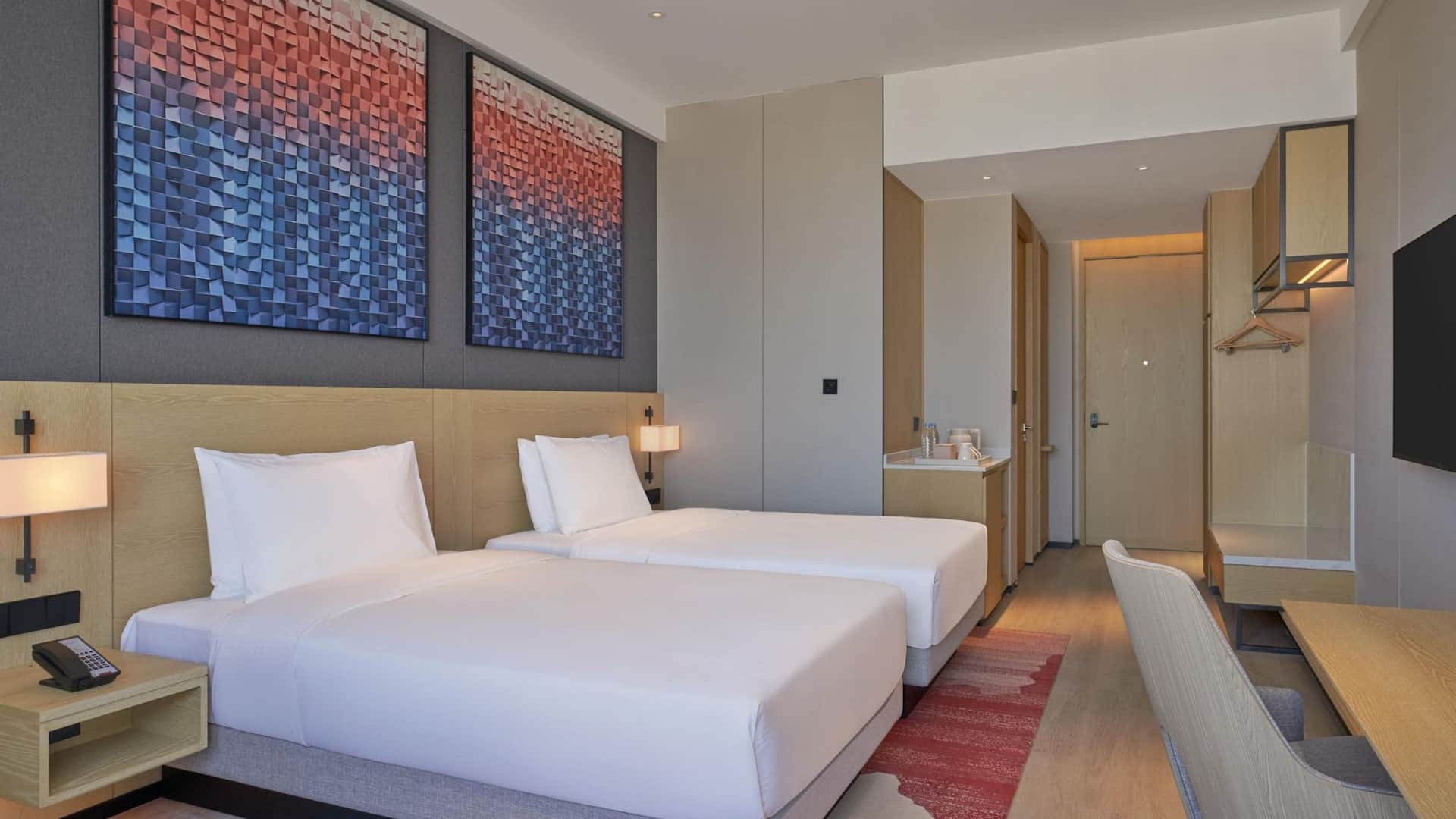 Hyatt Place Yantai Development Zone Two Twin Bed With Ocean View Room