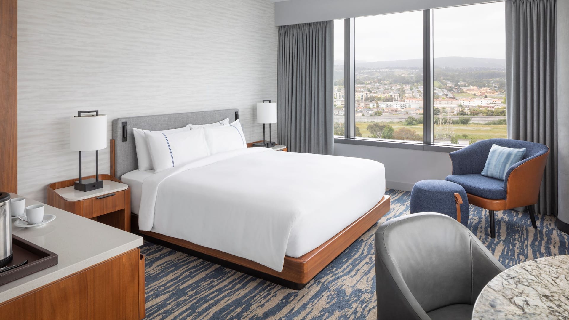 Grand Hyatt at SFO King Bedroom