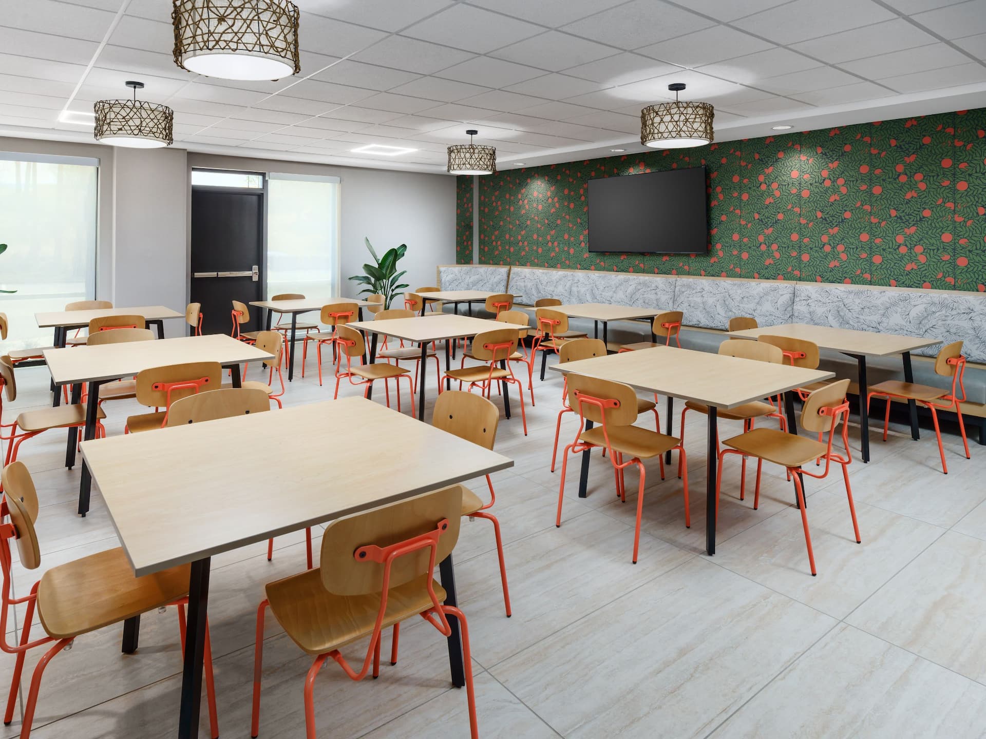 Hyatt Place across from Universal Orlando Resort™ Meeting Room Tables