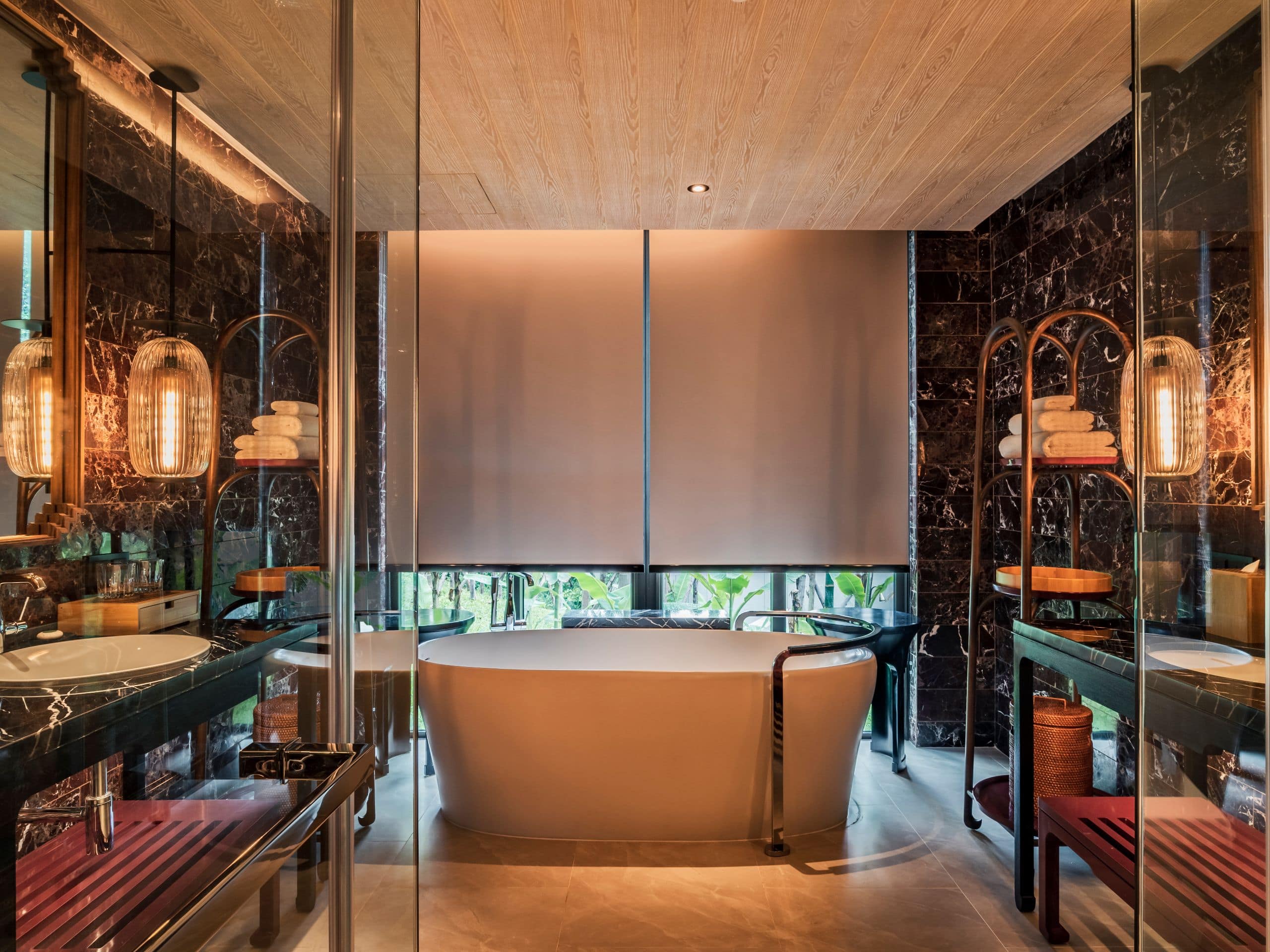 Andaz Pattaya Jomtien Beach Ocean View Heritage House Two Br Bathtub