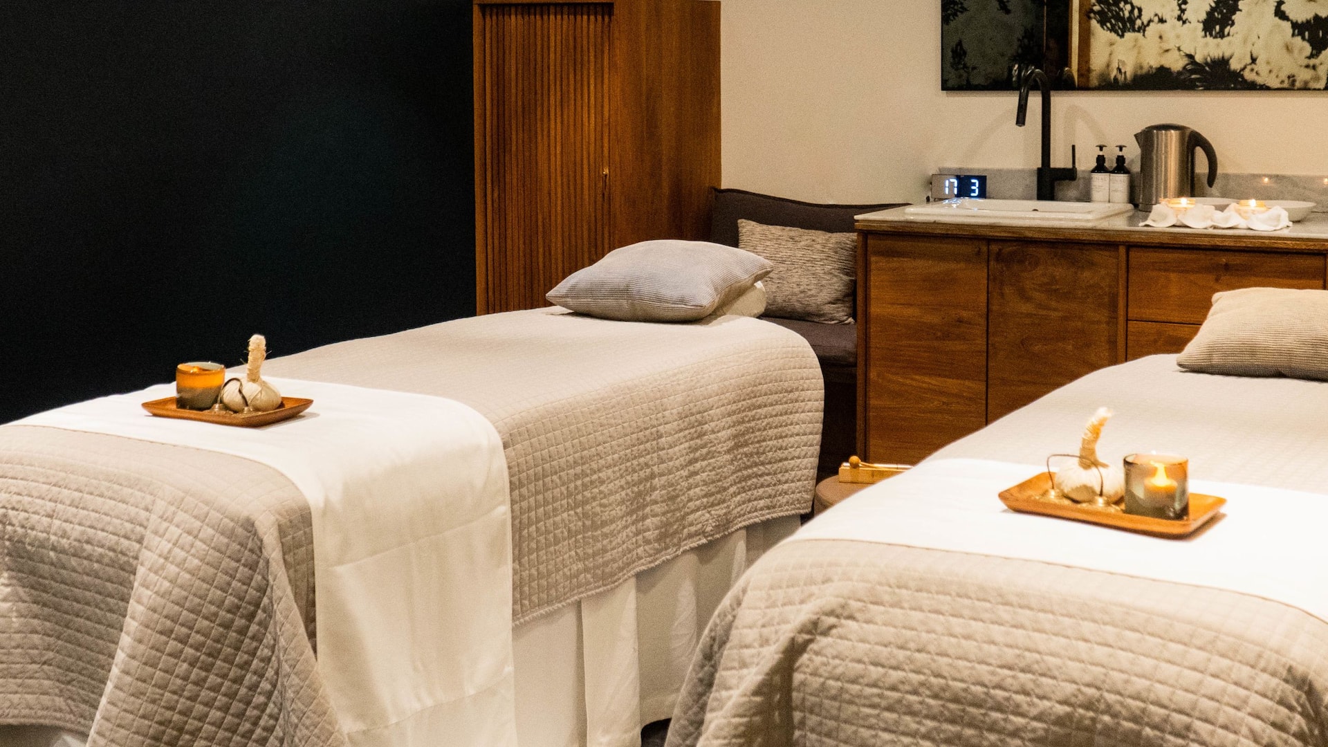 Hyatt Regency Andares Guadalajara Spa Massage Room