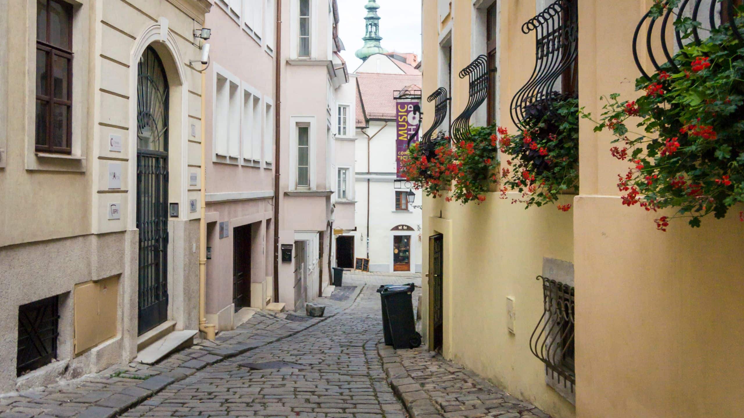 Lindner Hotel Gallery Central Street View Bratislava