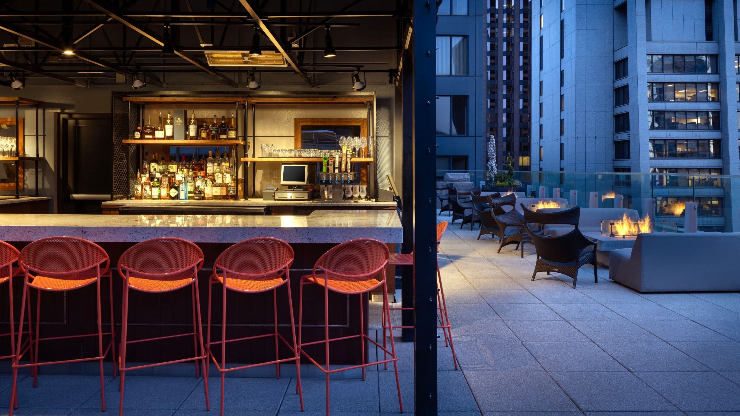 Hyatt Centric The Loop Chicago Aire Bar