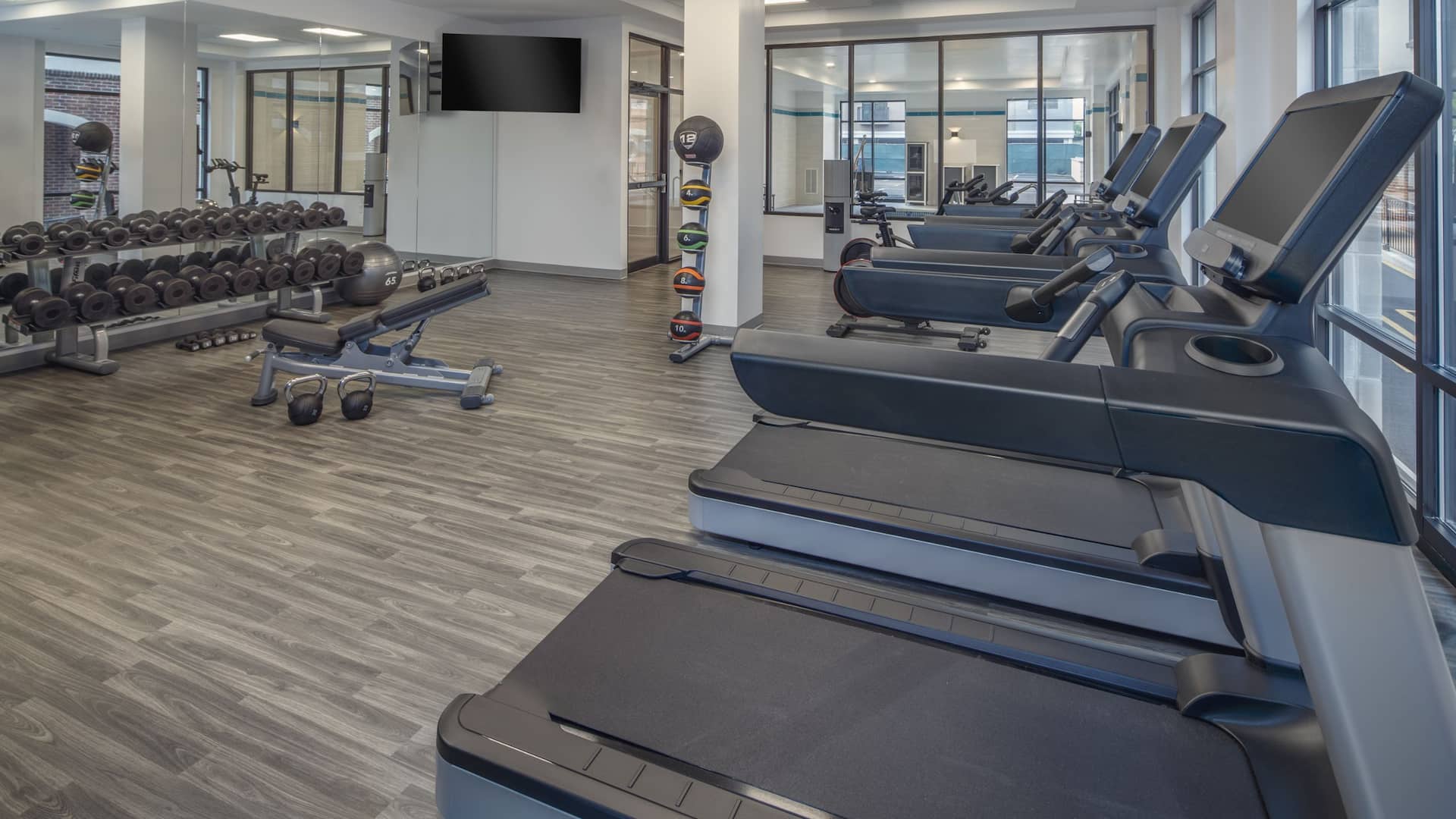 Hyatt Place Newark / Main Street Fitness Center