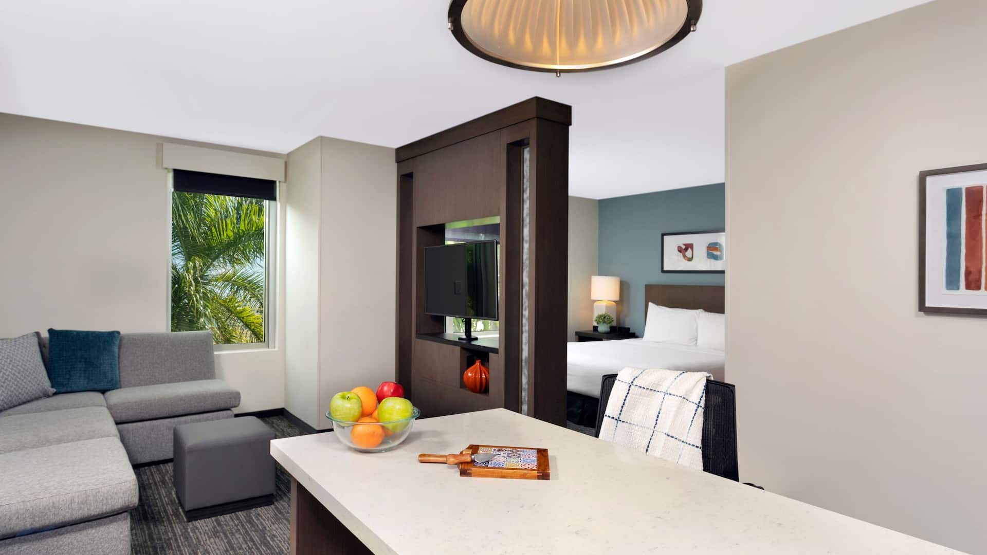 第 2，共 3 Hyatt House San Juan Ada Studio King Living