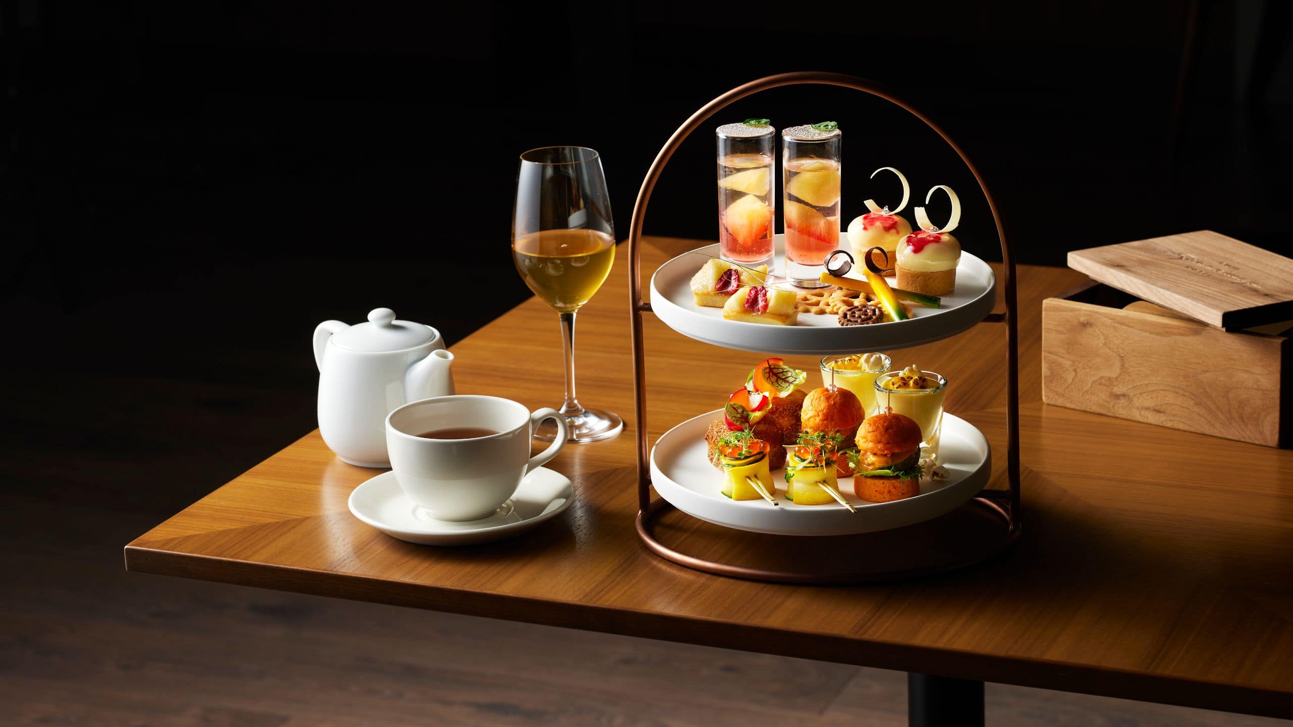 Fuji Speedway Hotel Lounge Afternoon Tea 2000gt Peach 2023 Summer Far