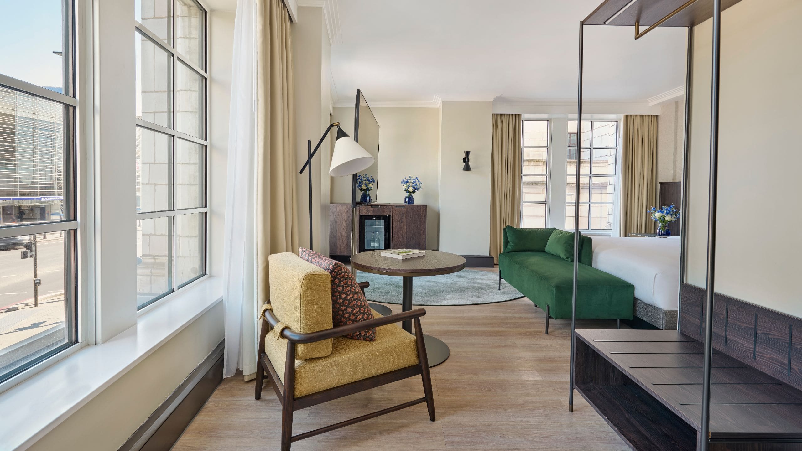 Hyatt Regency London Blackfriars Regency Suite Living Room