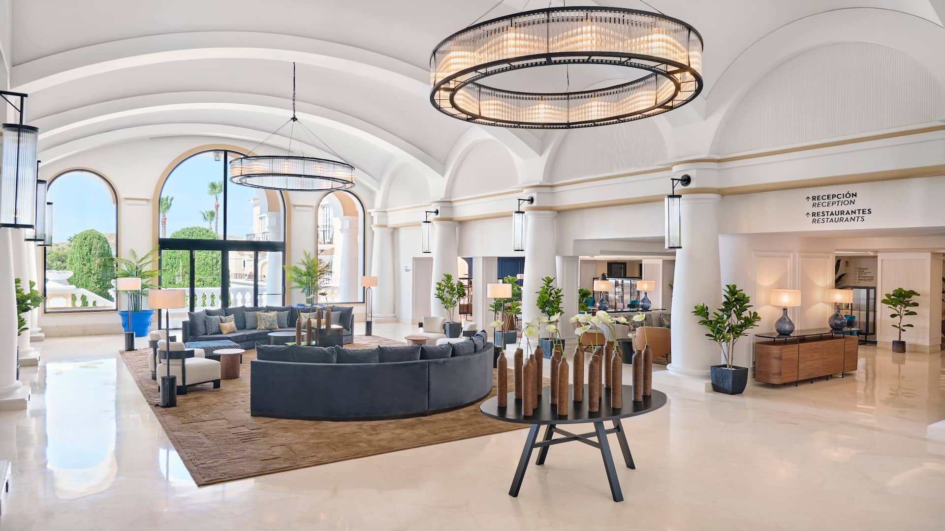 Grand Hyatt La Manga Club Golf & Spa Lobby Seating