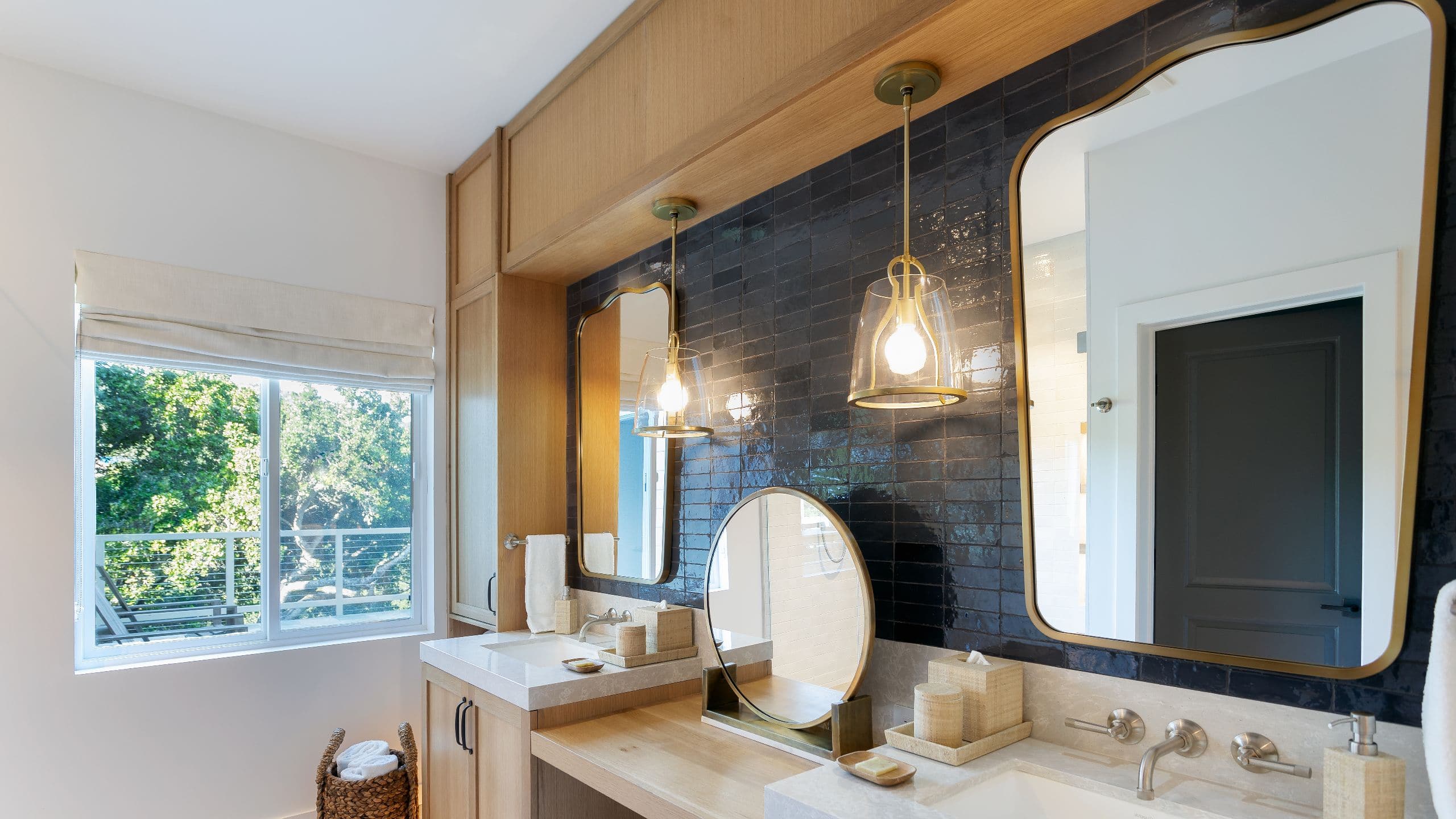 3/6 Carmel Valley Ranch Live Oak Suite Vanity