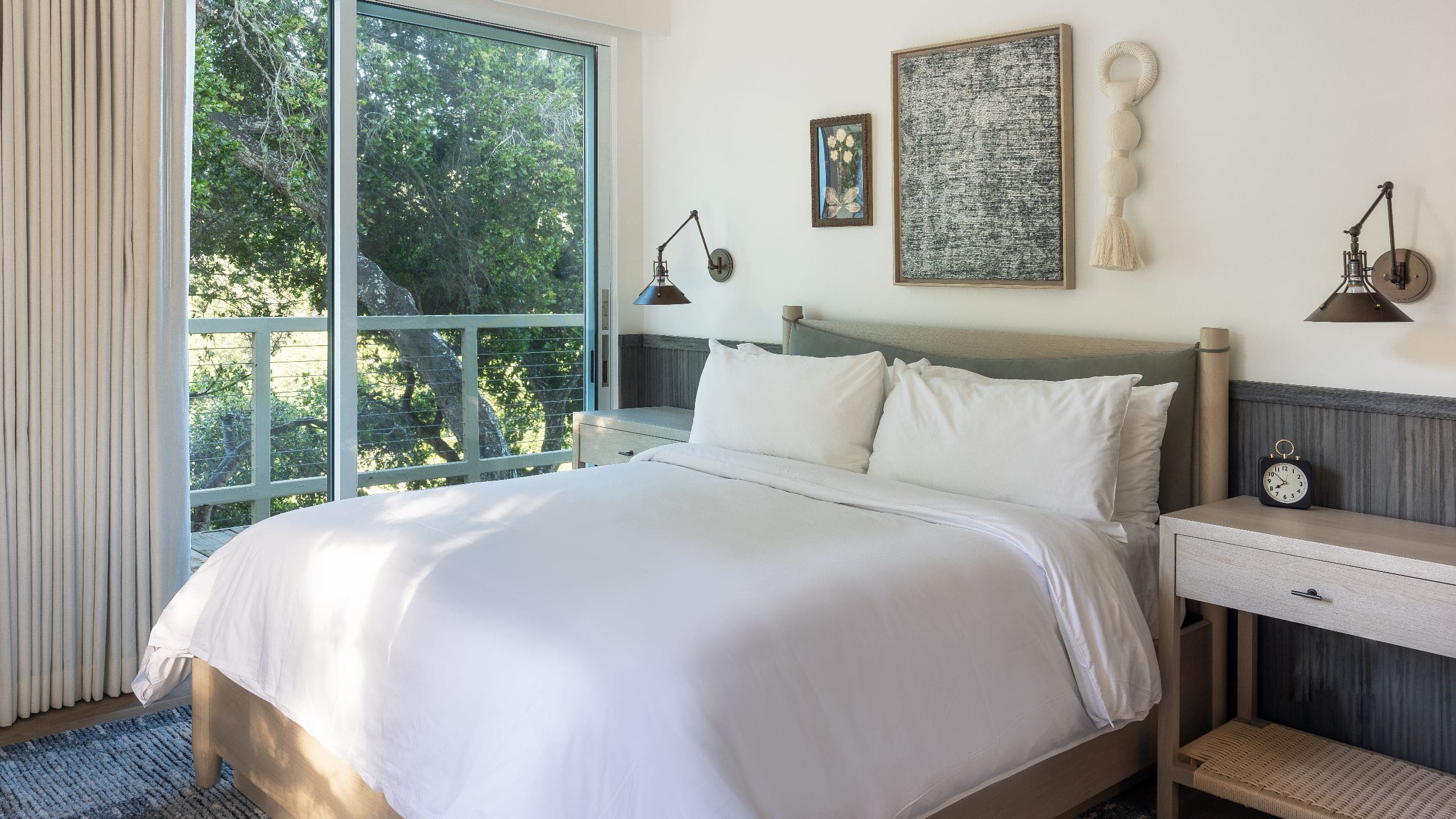6/6 Carmel Valley Ranch Live Oak Suite King