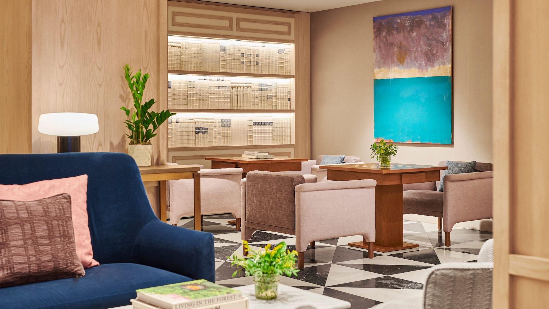 Hyatt Regency Hesperia Madrid Mery Barbola Corner