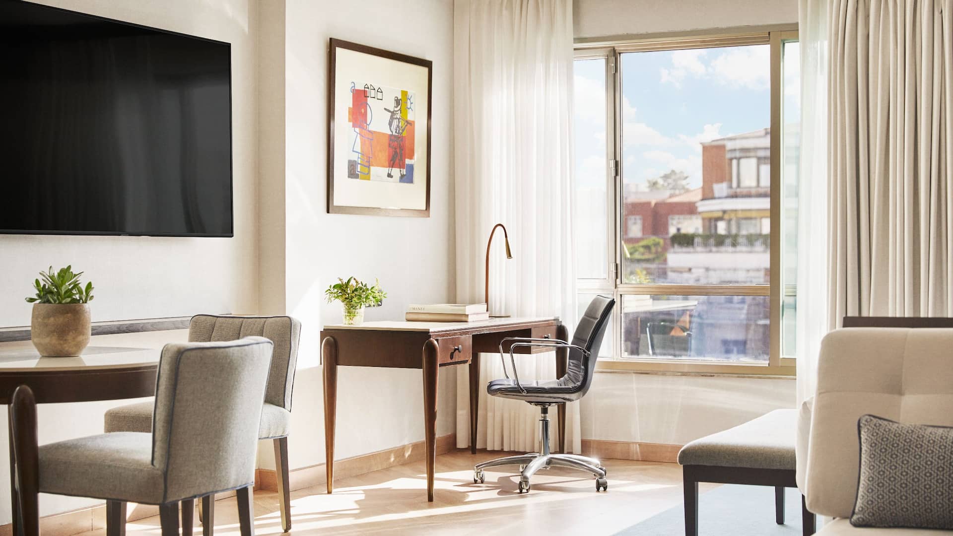 3 de 5 Hyatt Regency Hesperia Madrid Room Views