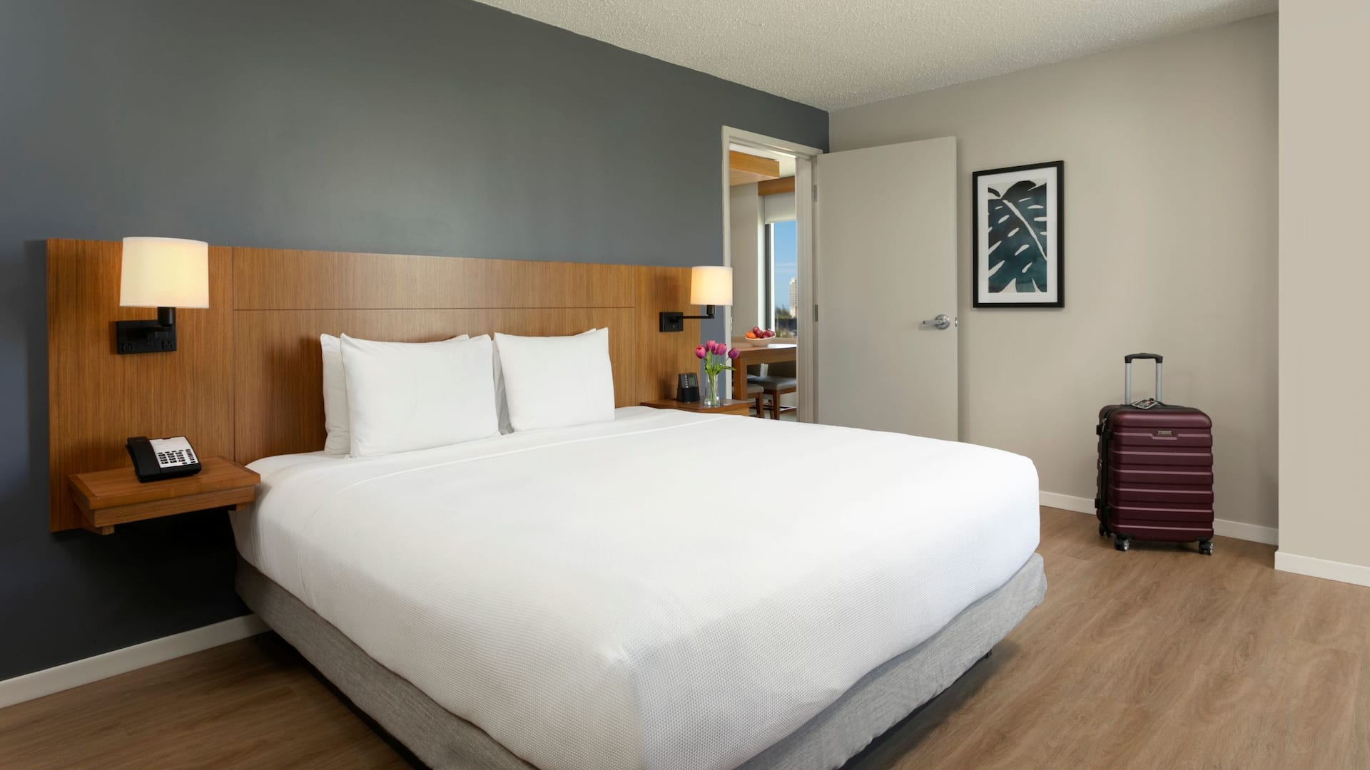 Hyatt Place San Juan King Suite