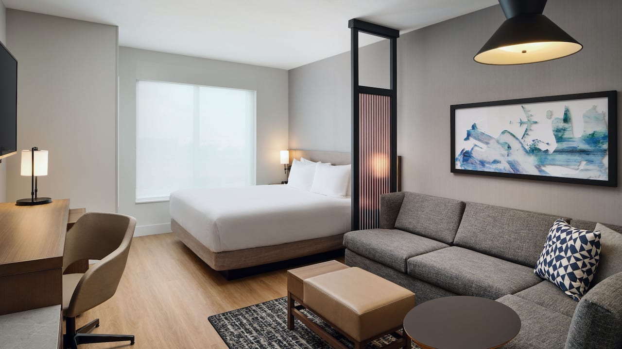 Highfloor King Sofa