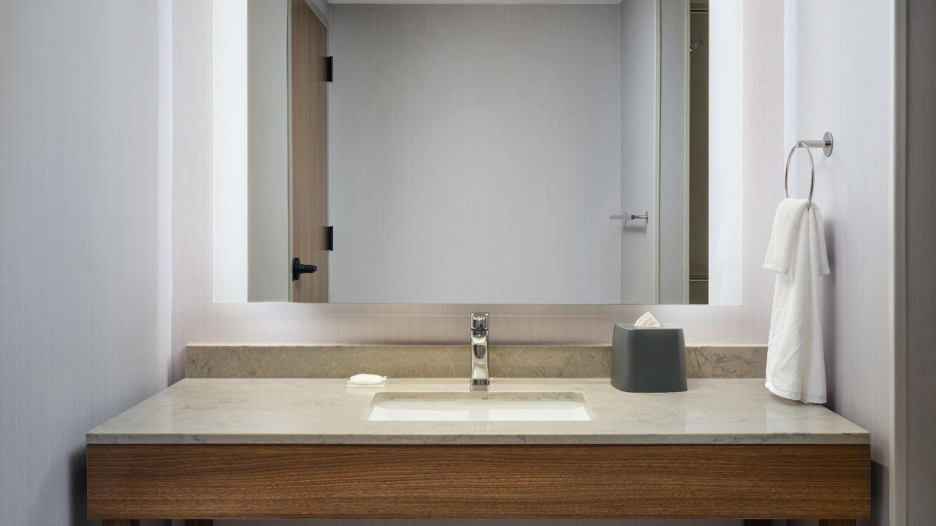 3 of 4 Hyatt Place Melbourne Airport Accessible Bathroom Vanity