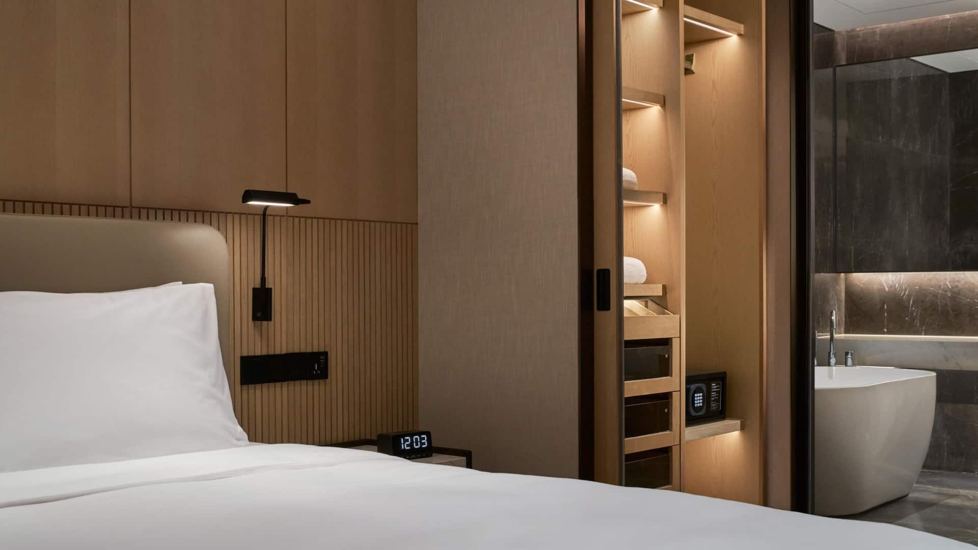 Hyatt Place Yantai Development Zone Two Bedroom Kitchen Suite King Beds