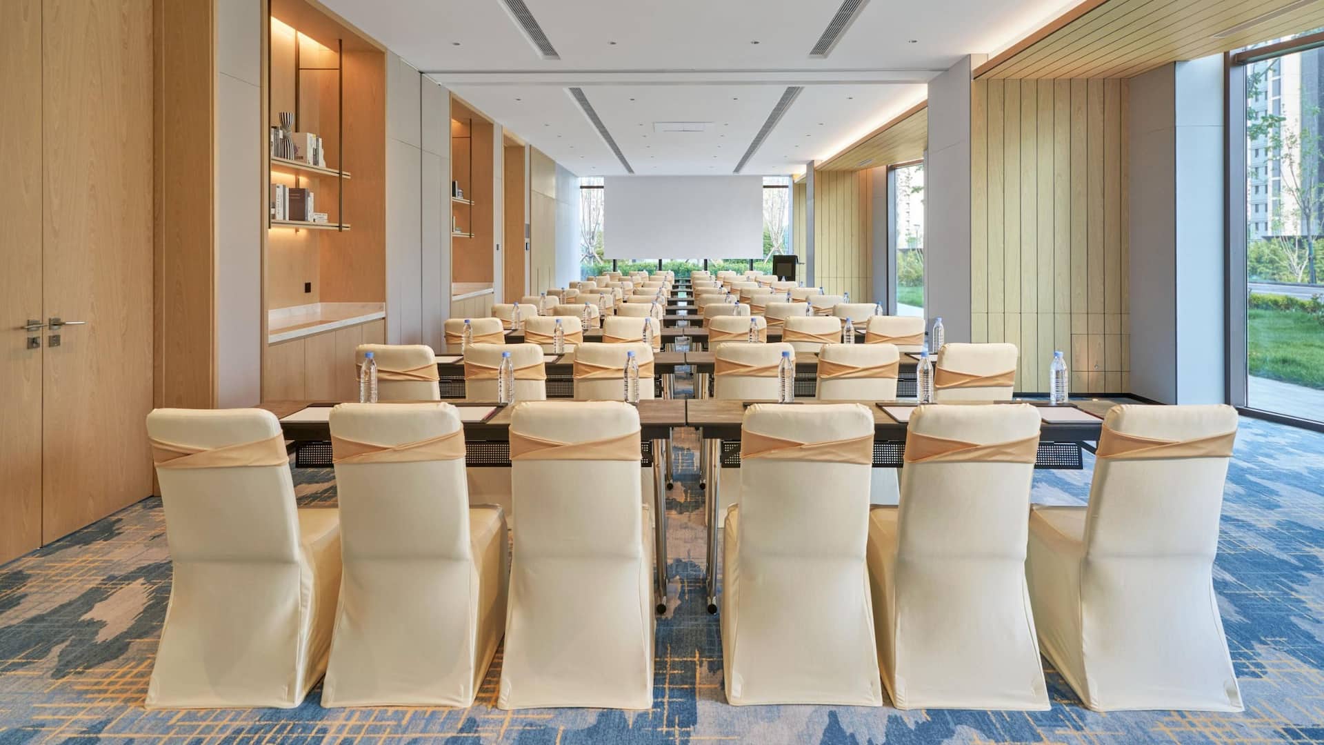 Hyatt Place Yantai Development Zone Event Space Classroom