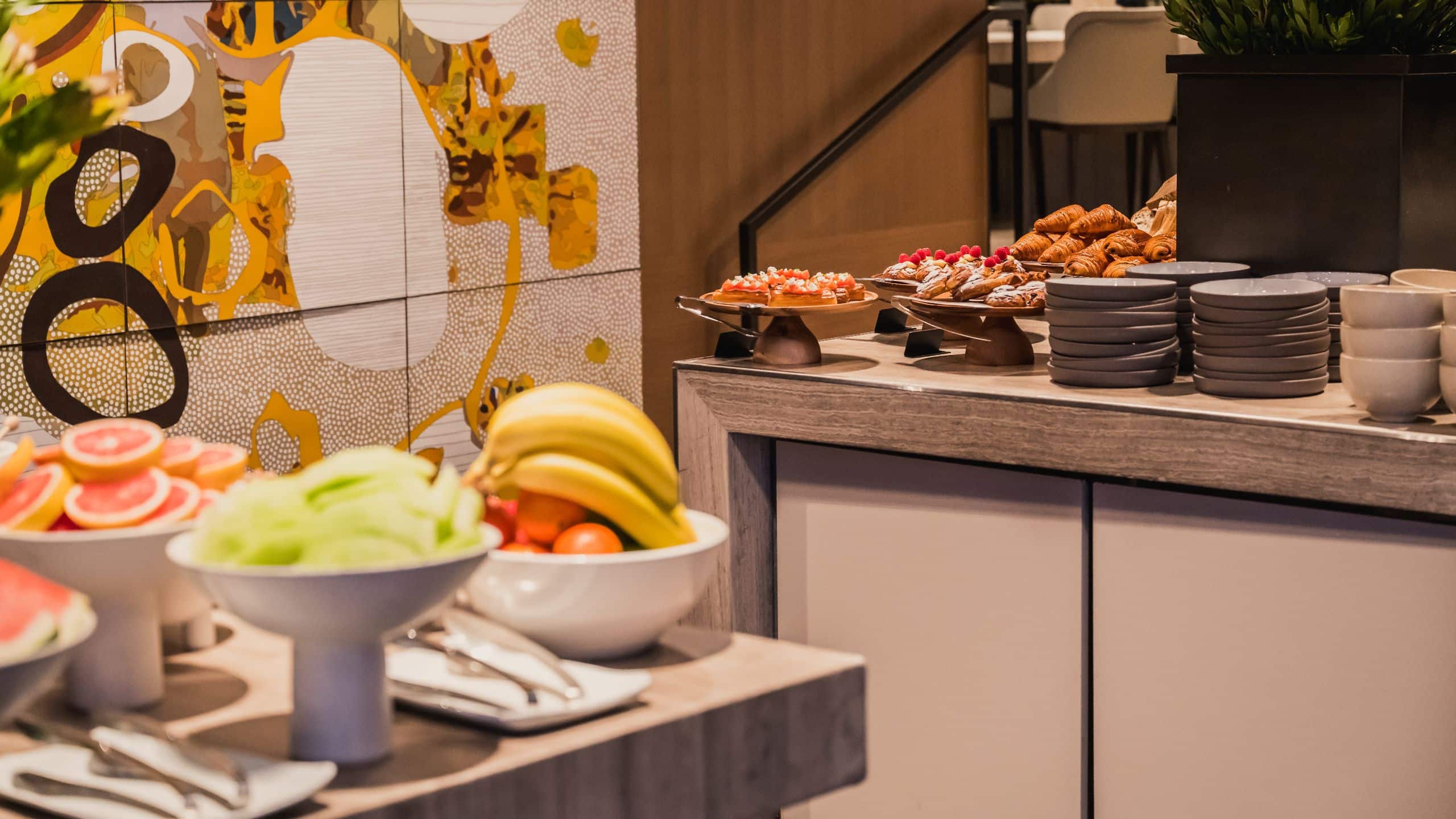 Park Hyatt Sydney Breakfast Fruits And Bakes